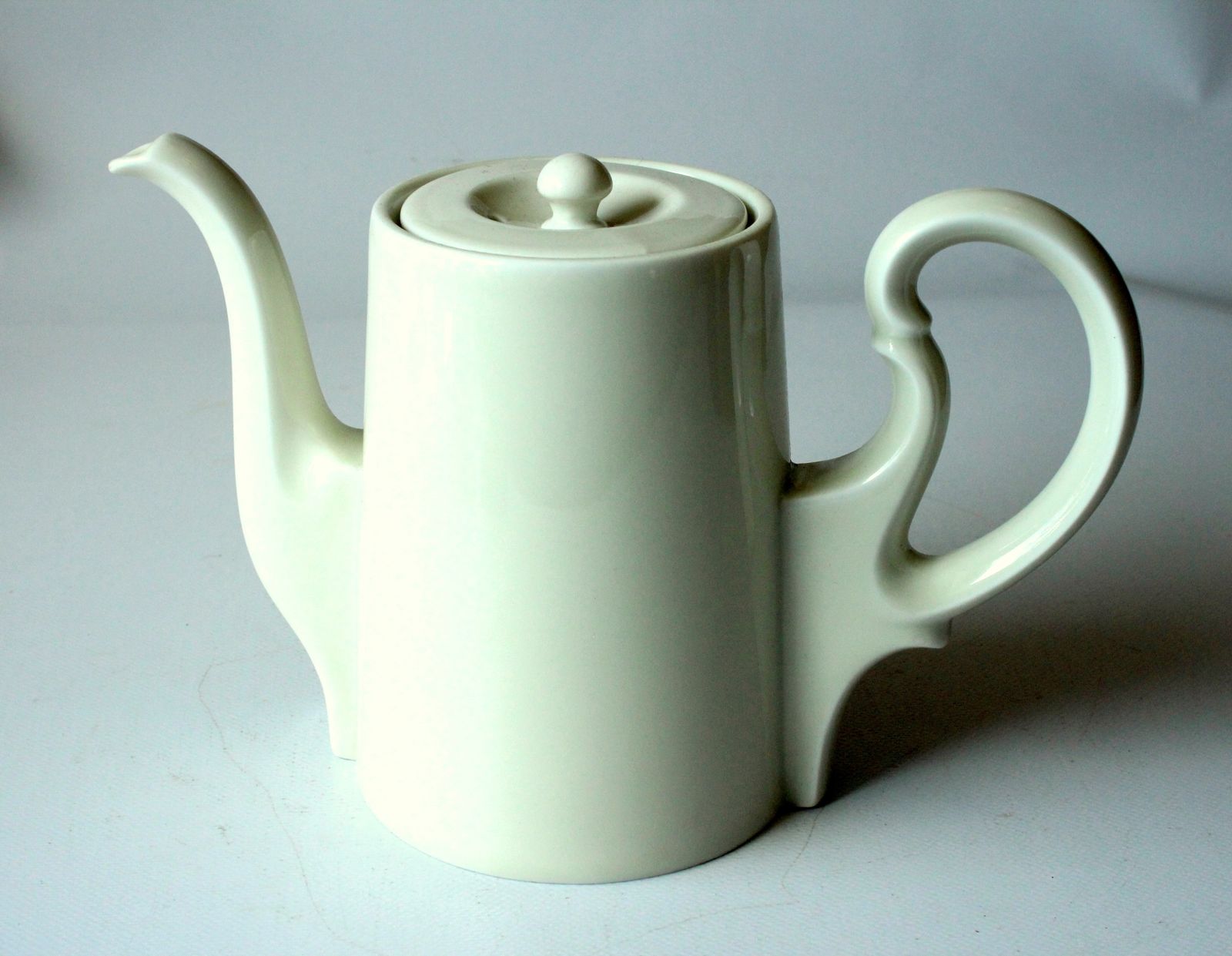 1950s   Hke   High Quality Porcelain Coffee Pot With Silver Plated Metal Isolated Warming Hood   Vintage photo vinterior