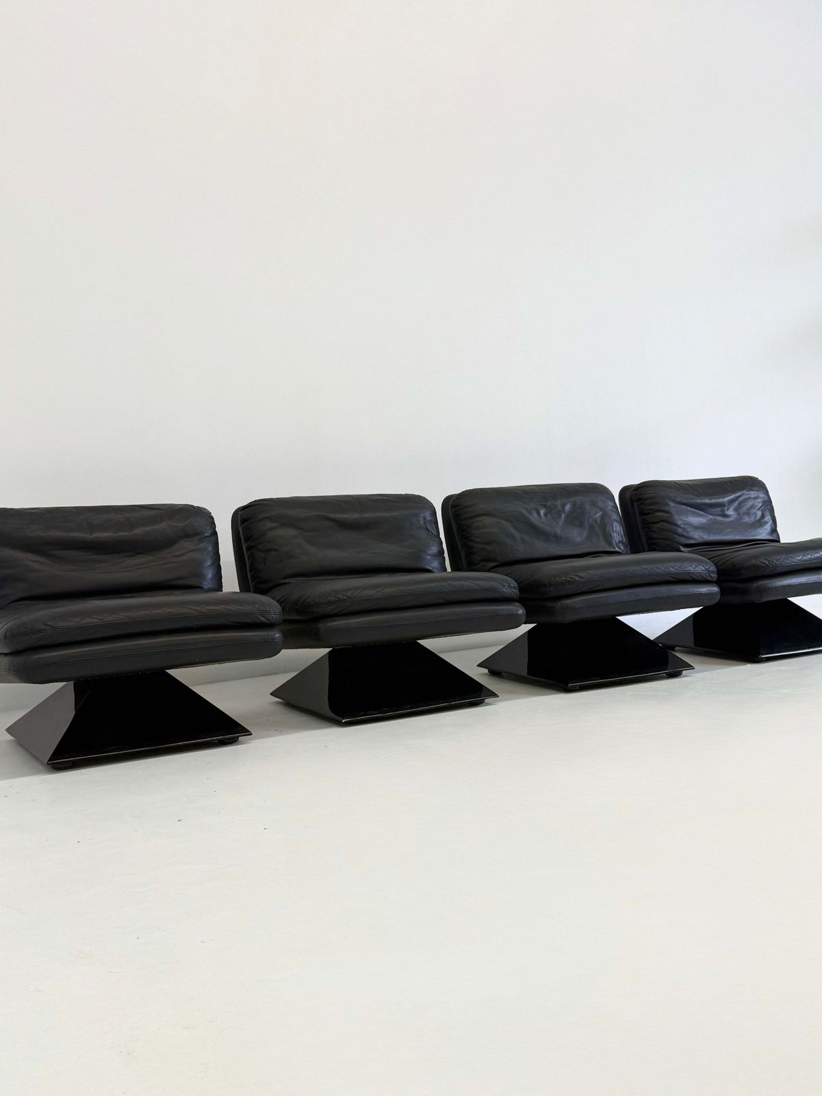 Armchairs By Hans Von Klier For Giuseppe Rossi Di Albizzate photo furniture