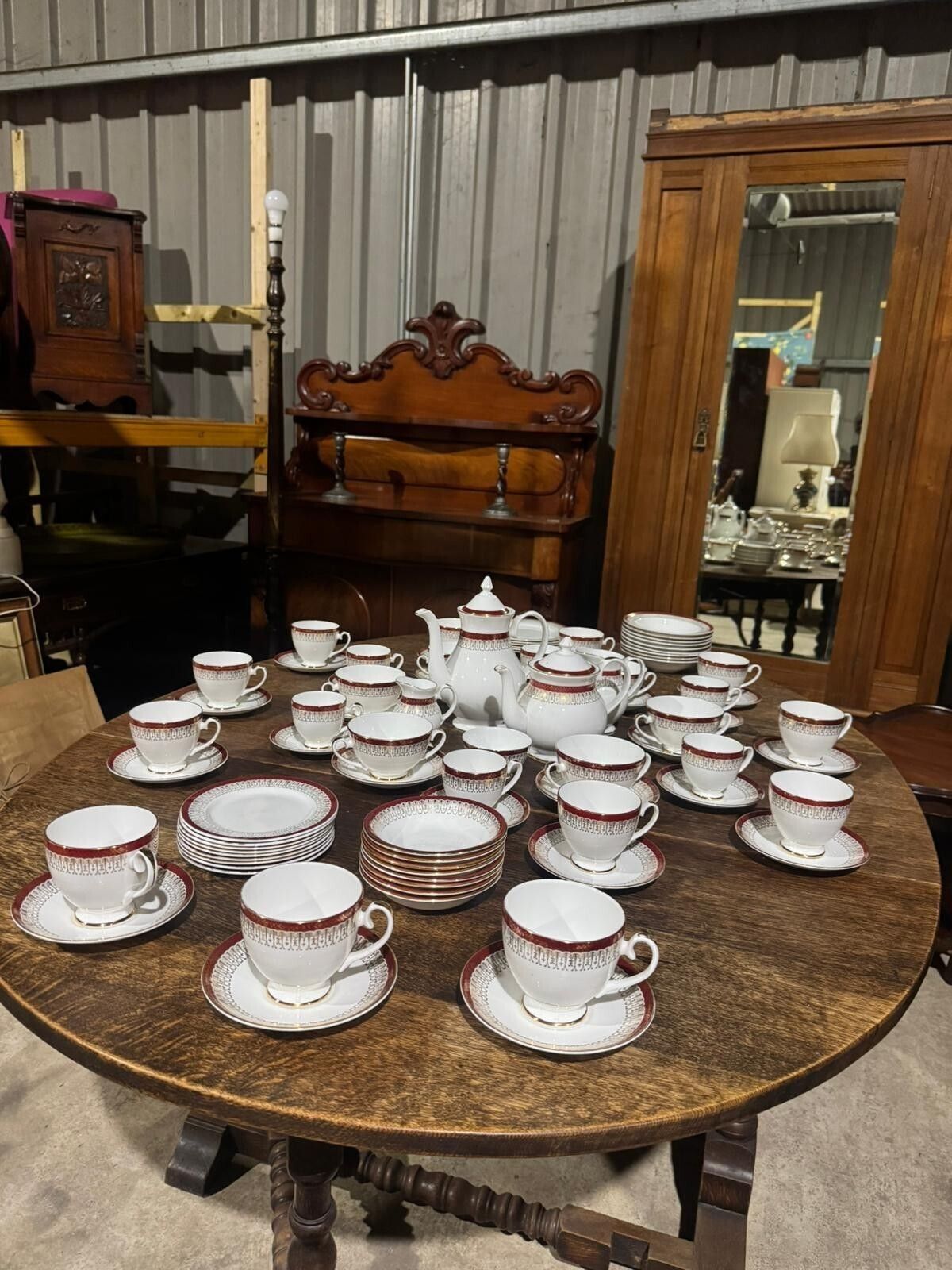 Royal Grafton Majestic Red 104 Pieces Fine Bone China Set English Vintage.