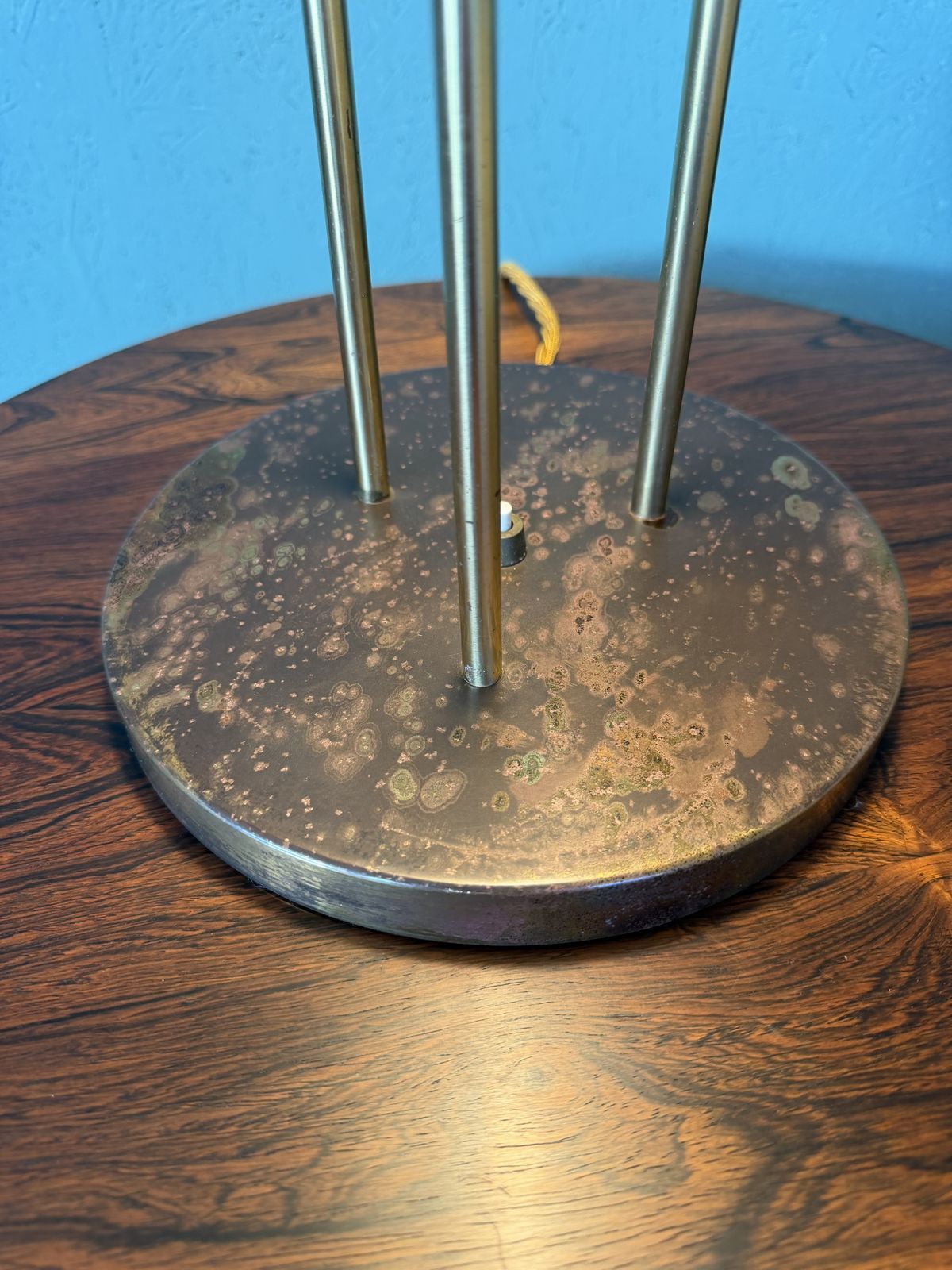 Rare Original Ph 5 Table Lamp By Poul Henningsen, Manufactured By Louis Poulsen photo for sale