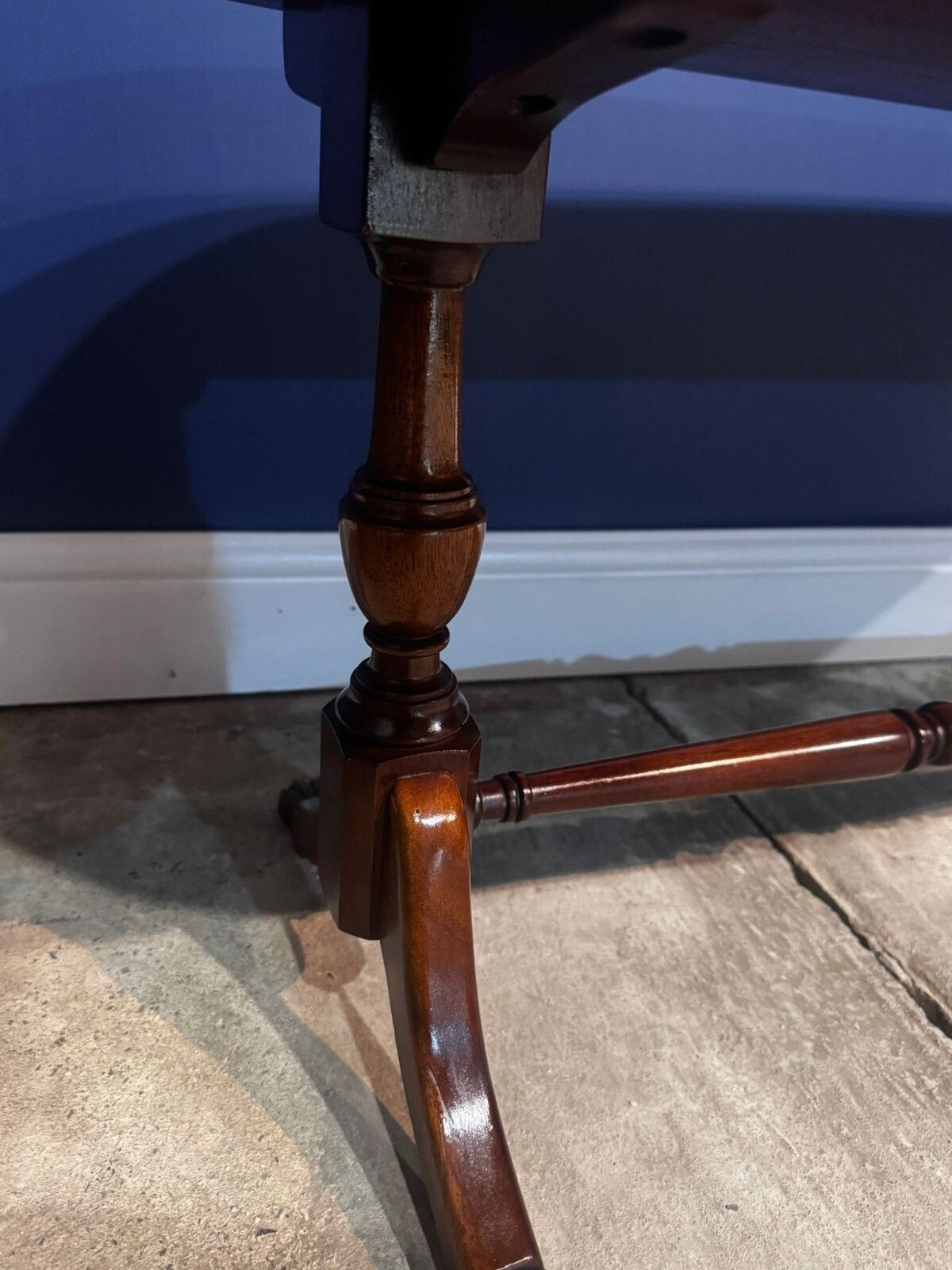 photo furniture Antique Mahogany Oval Table On Brass Claw Wine Feet Low Coffee Table.