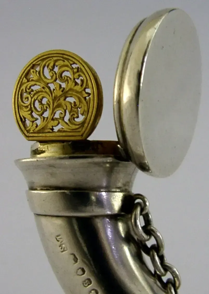 Rare Sampson Mordan Sterling Silver Hunting Horn Vinaigrette Scent 1873 Antique photo furniture