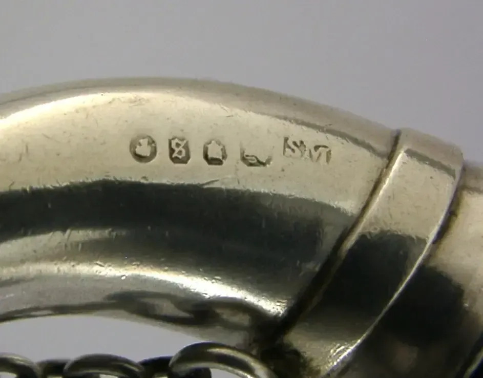 photo furniture Rare Sampson Mordan Sterling Silver Hunting Horn Vinaigrette Scent 1873 Antique