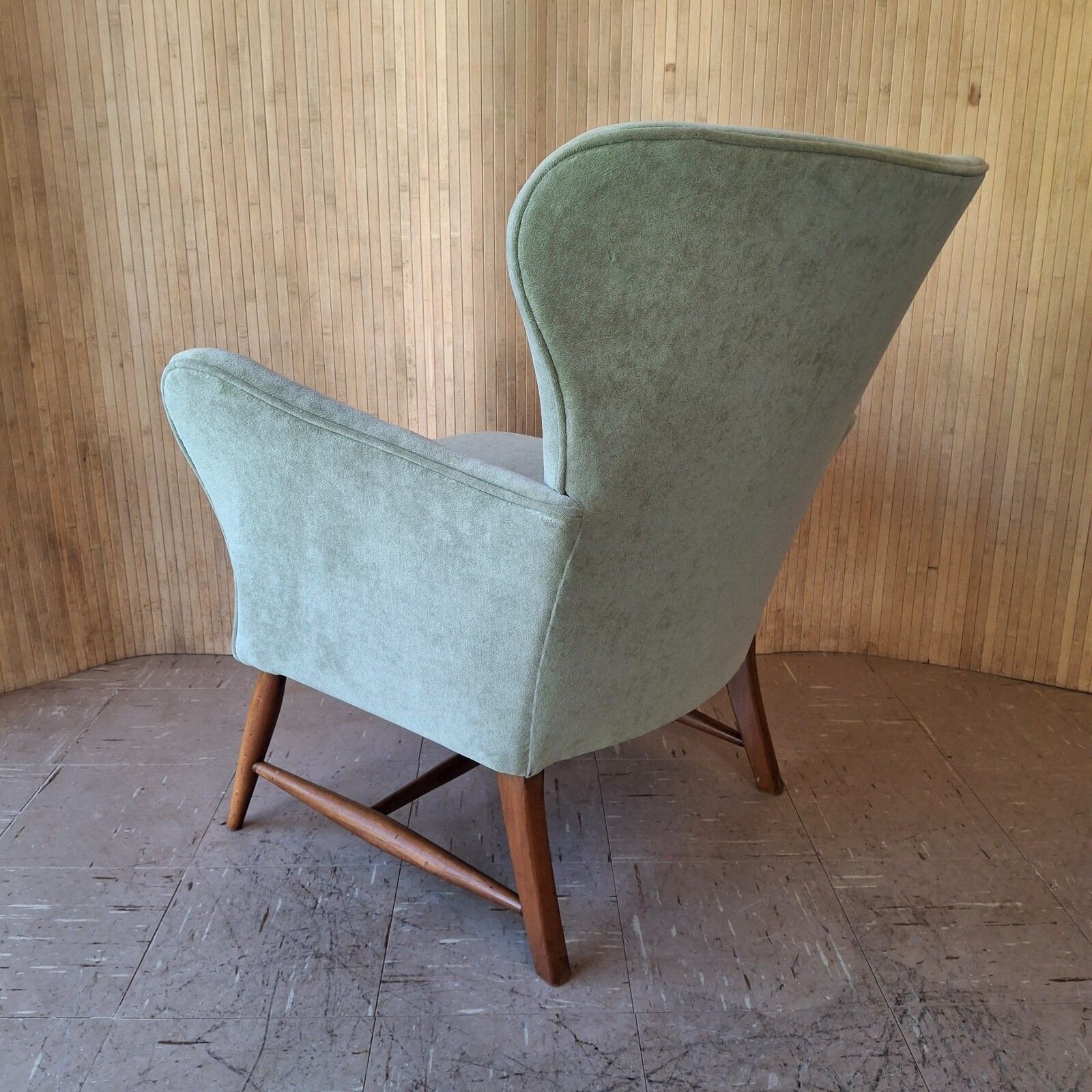 795.0 Fab Mid Century Modern 1950s Ercol 236 Armchair Light Green Chenille photo