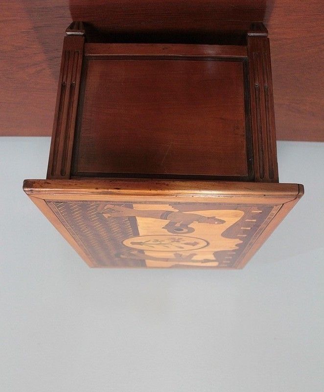 Xviiith Master Commode photo 947.6
