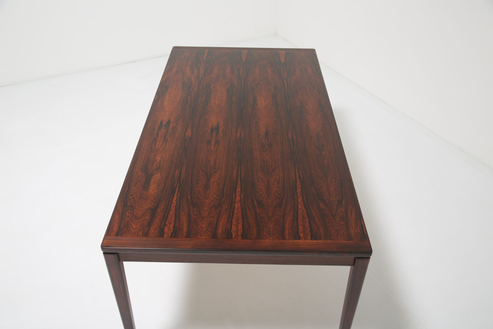 Grand Mid Century Danish Coffee Table In Figured Brazilian Rosewood, Denmark, 1960s photo 1095.0