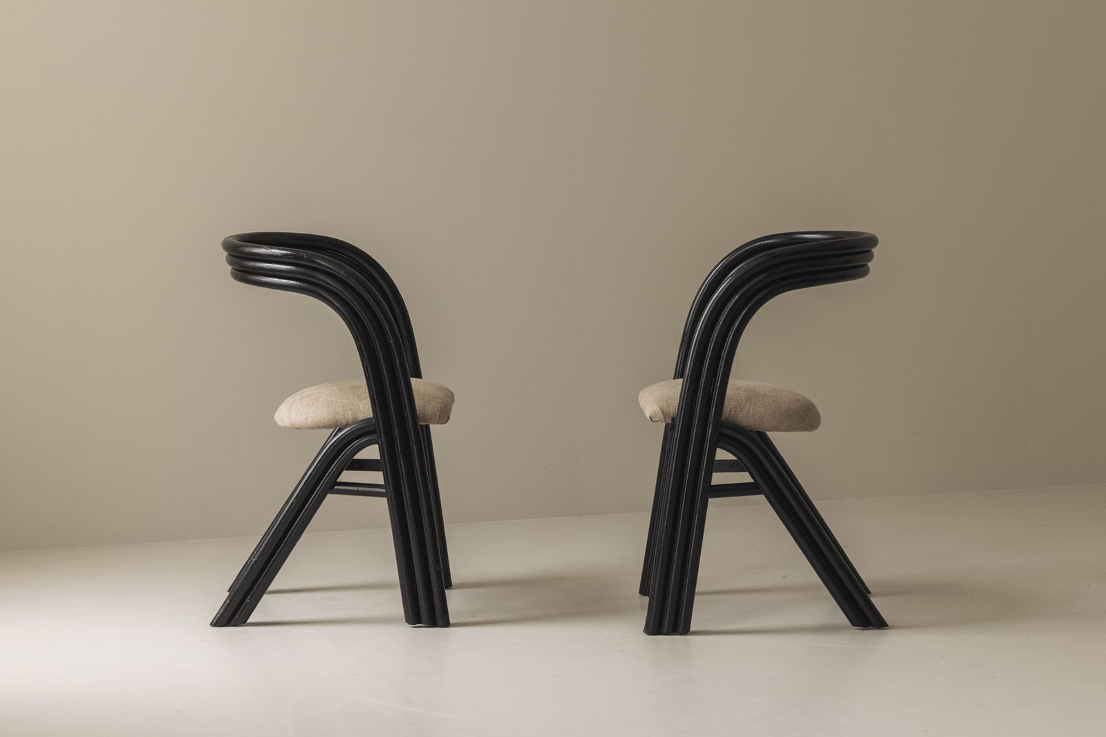 Set Of Four Sculptural Dining Chairs By Axel Enthoven For Rohé Design, 1980s photo vintage