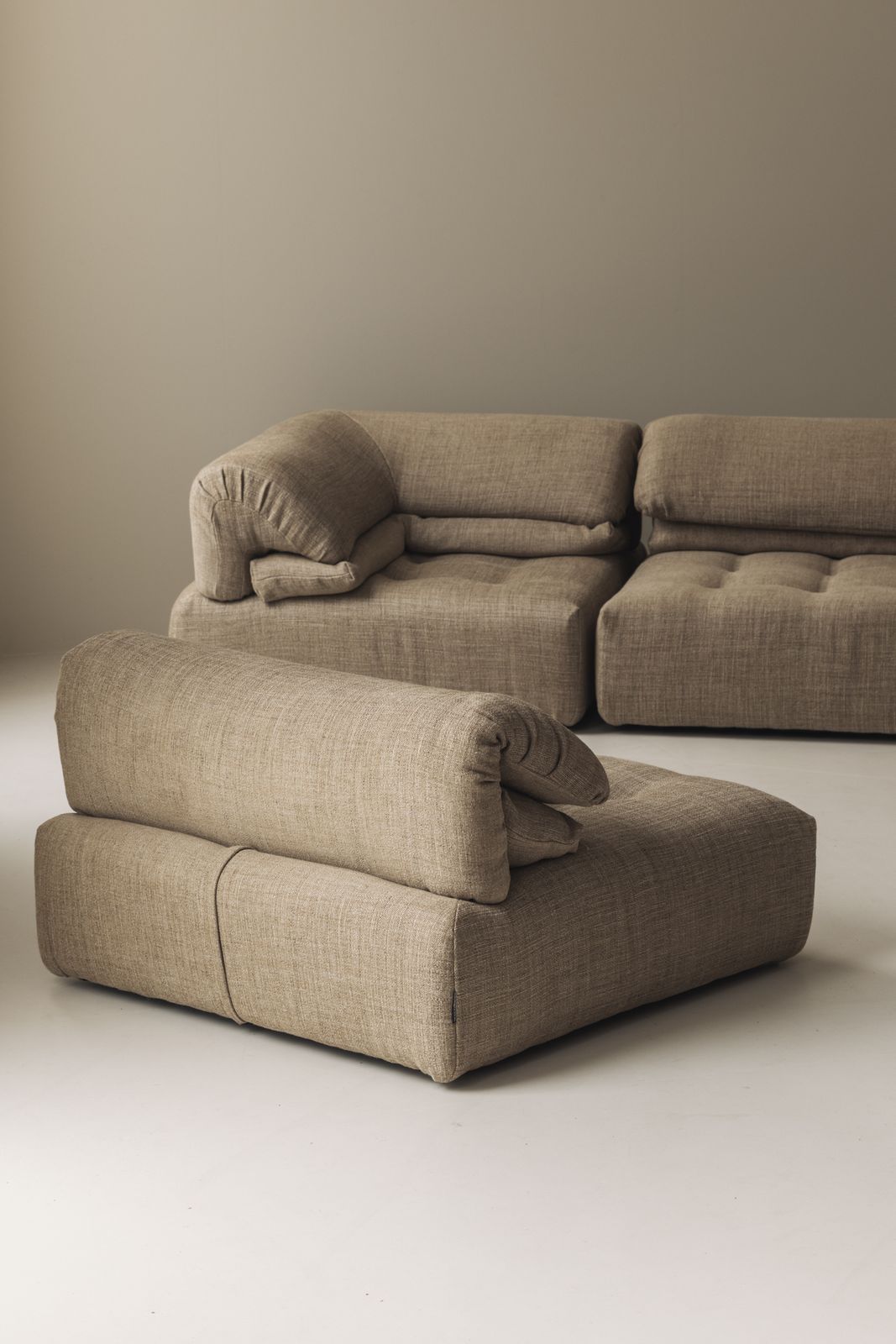 Fully Re Upholstered Modular Voyage Immobile Sofa By Roche Bobois, France 1990s. photo vintage