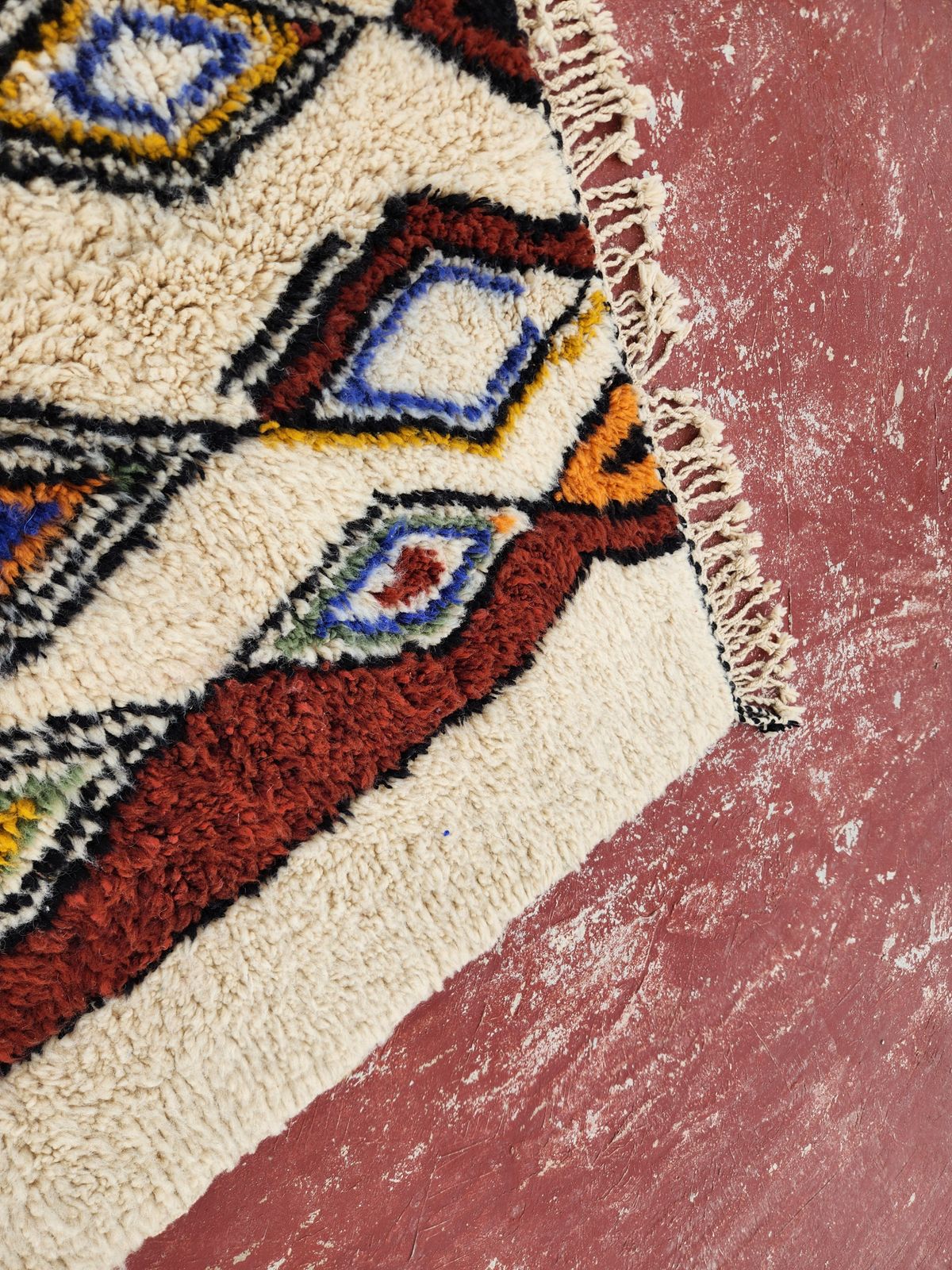 Handcrafted Beni Ouarain Moroccan Rug 244x150cm – Premium Wool Berber Carpet photo vinterior