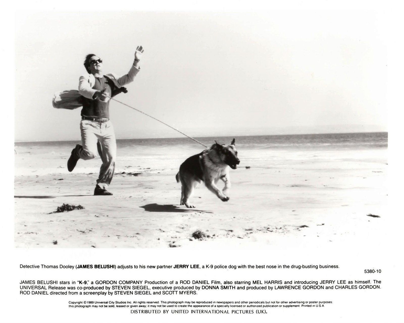 K 9 1989 Press Publicity Still, ingelijst photo vinterior