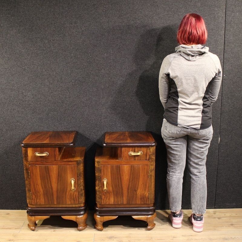 Paire de tables de chevet italiennes du XXe siècle photo furniture