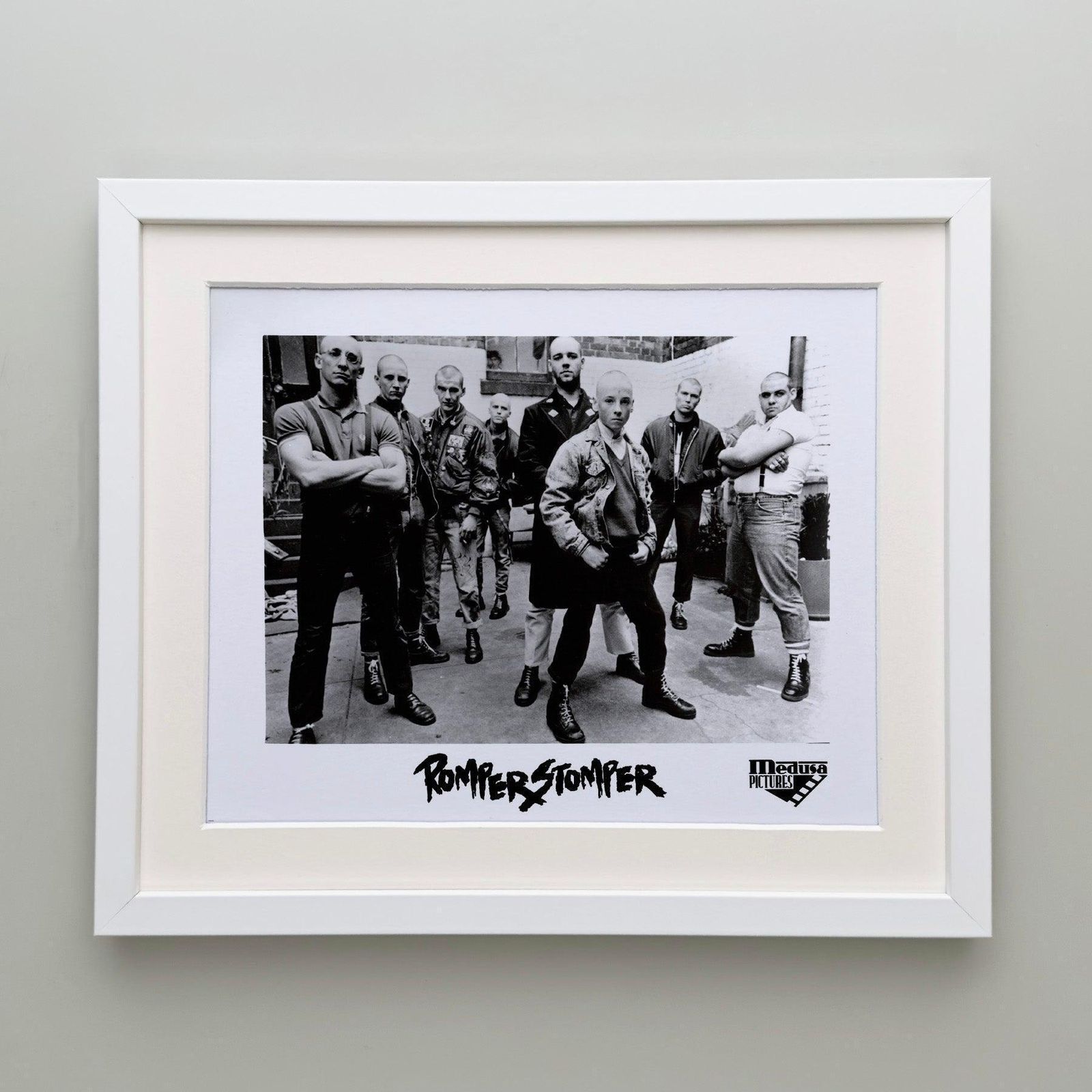 Photo de presse du film Romper Stomper (1992), encadrée photo Art