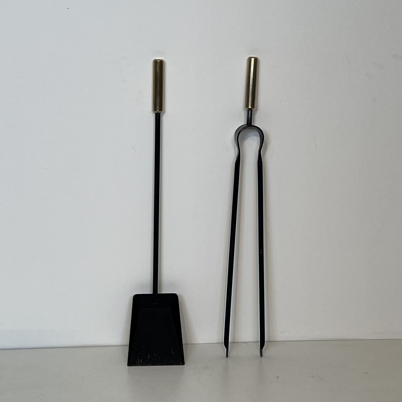 Fire Set Designer Style In Black Lacquered Metal And Brass photo furniture