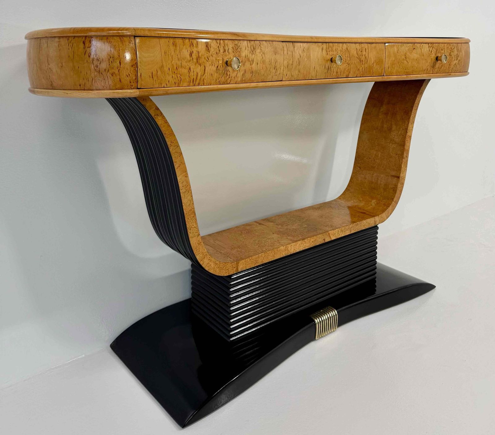 Italian Art Deco Console In Birch Burl And Black Lacquer, Attr. To Borsani, 40s photo Furniture
