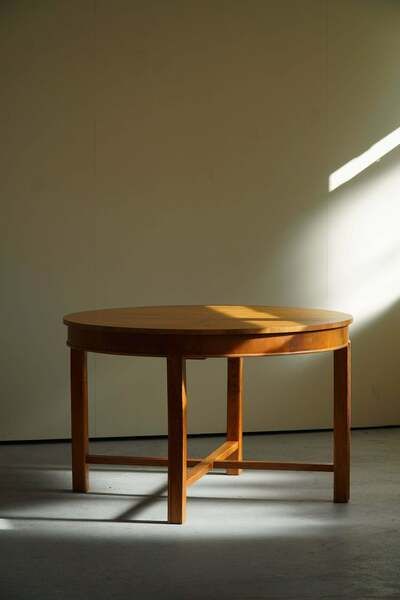 Round Dining Table In Elm Wood With Four Extensions, Danish Cabinetmakre 1950s