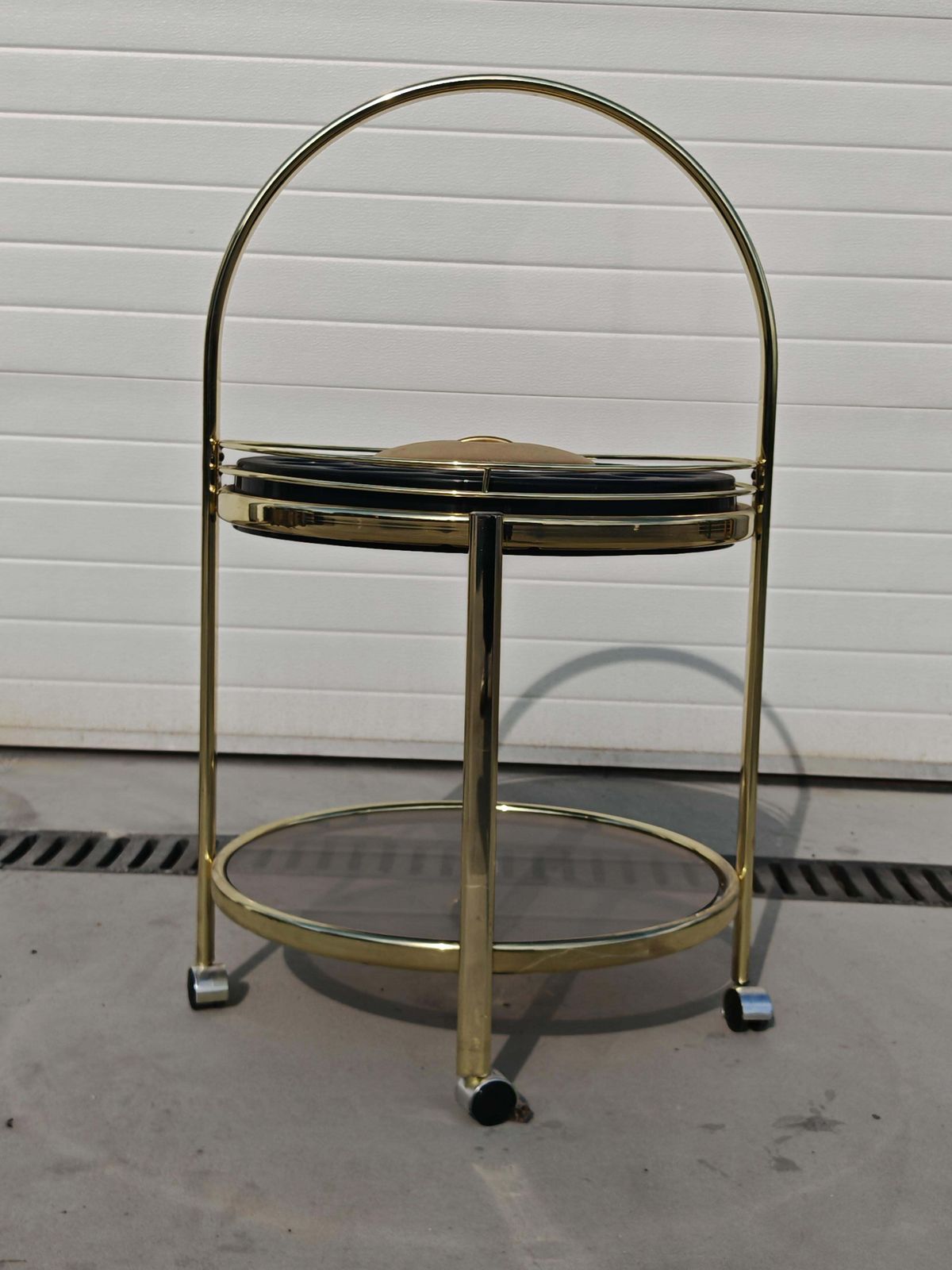photo furniture Mid Century Modern Round Bar Cart In Brass Plated Metal, Germany 1970s