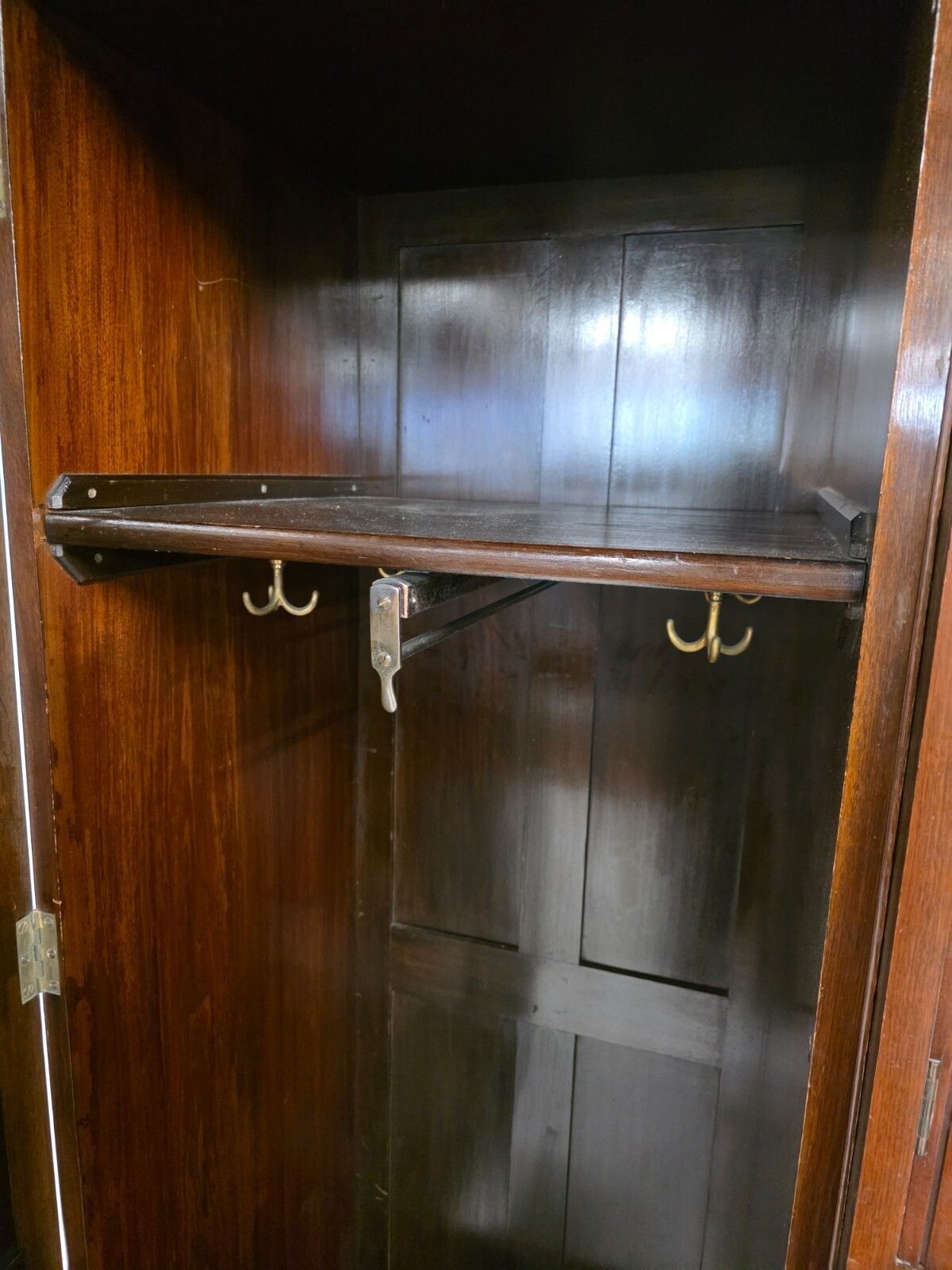 photo vinterior Antique Walnut Late Victorian Princess Combination Wardrobe