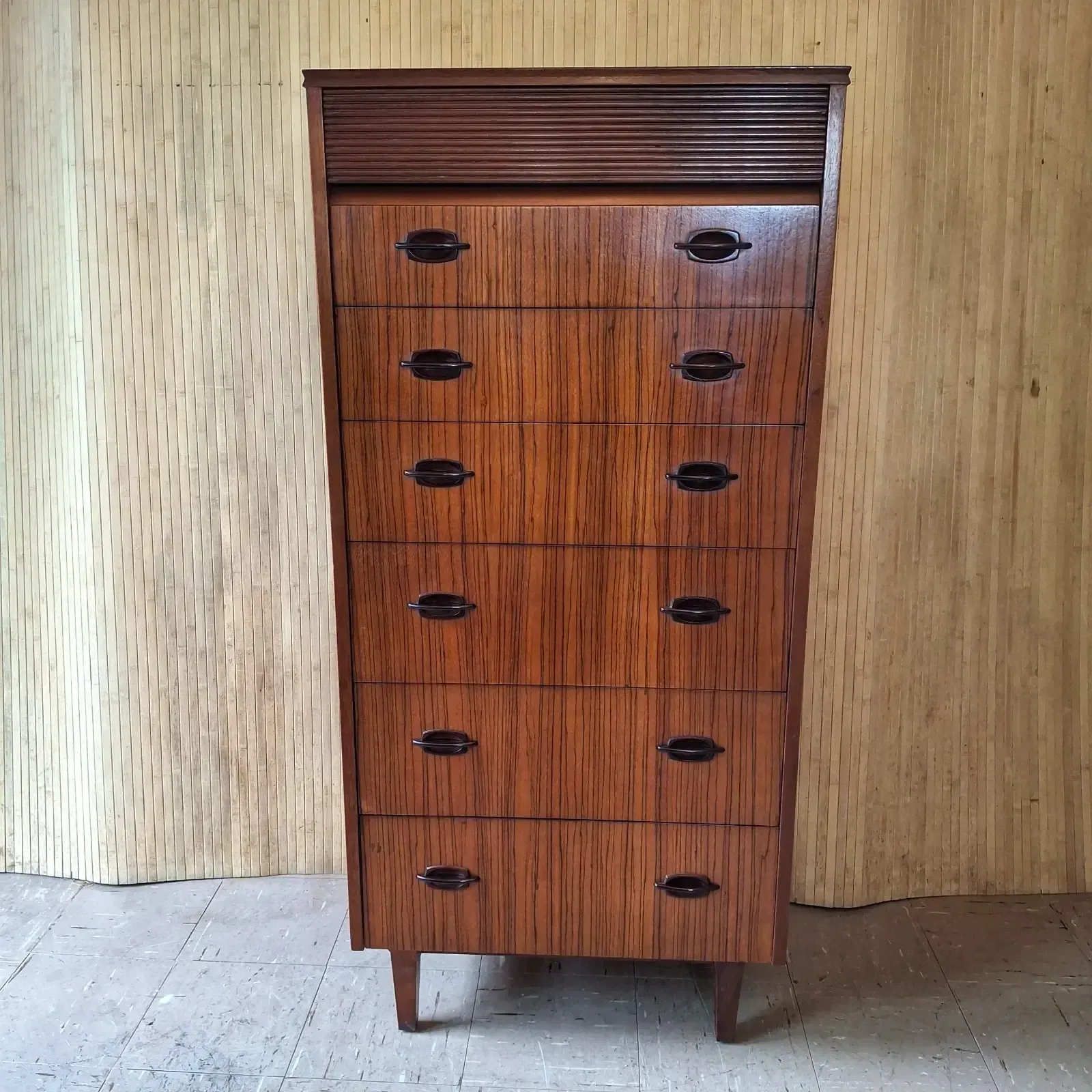 Fab Vintage June 1963 Elliotts Of Newbury Eon Tallboy Teak Chest Of 7 Drawers