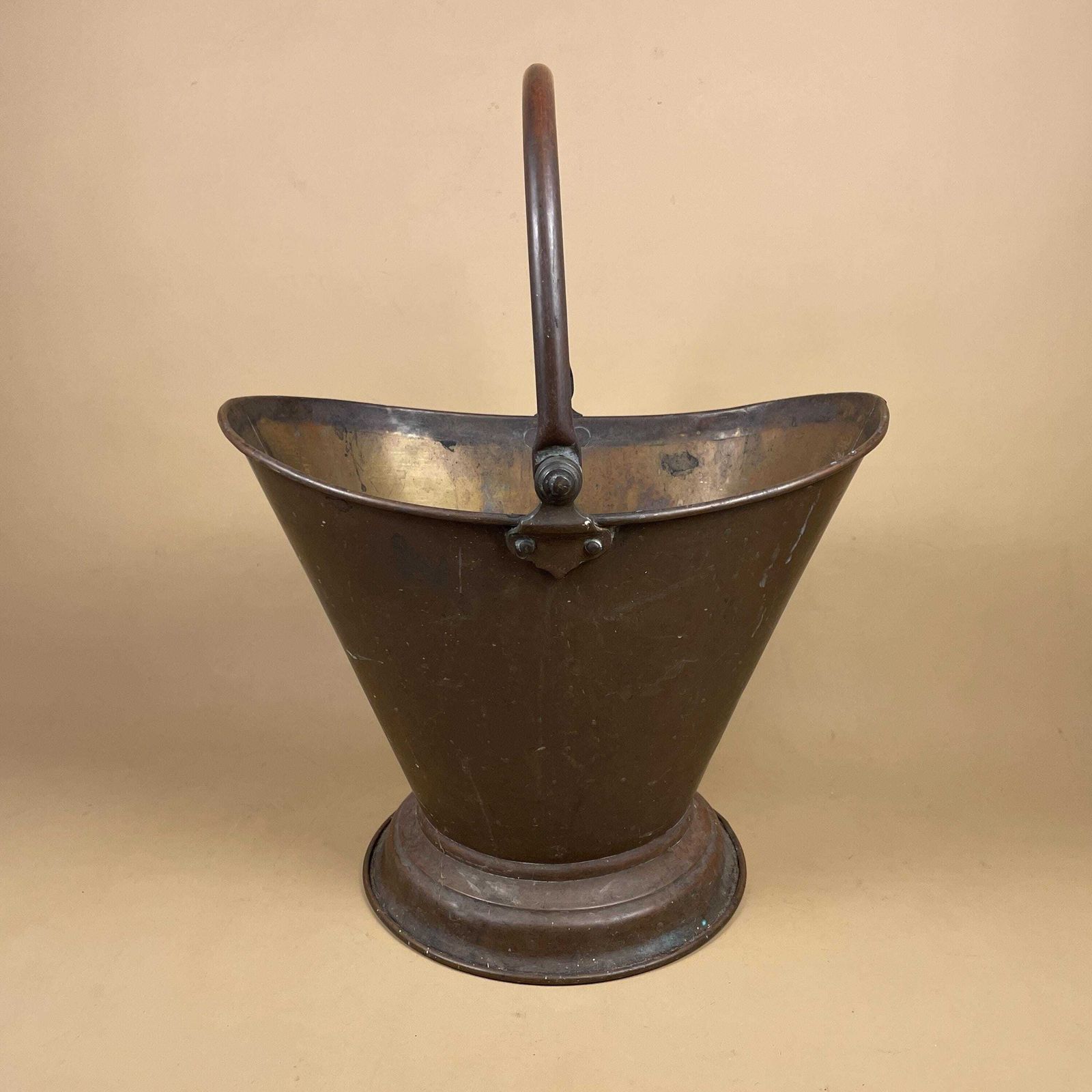 Antique Metal Gold Brass Coal Copper Bucket Handle Fireside Fire Side Scuttle Helmet Farmhouse Cottage Aged Patina Vintage Fireplace Logs
