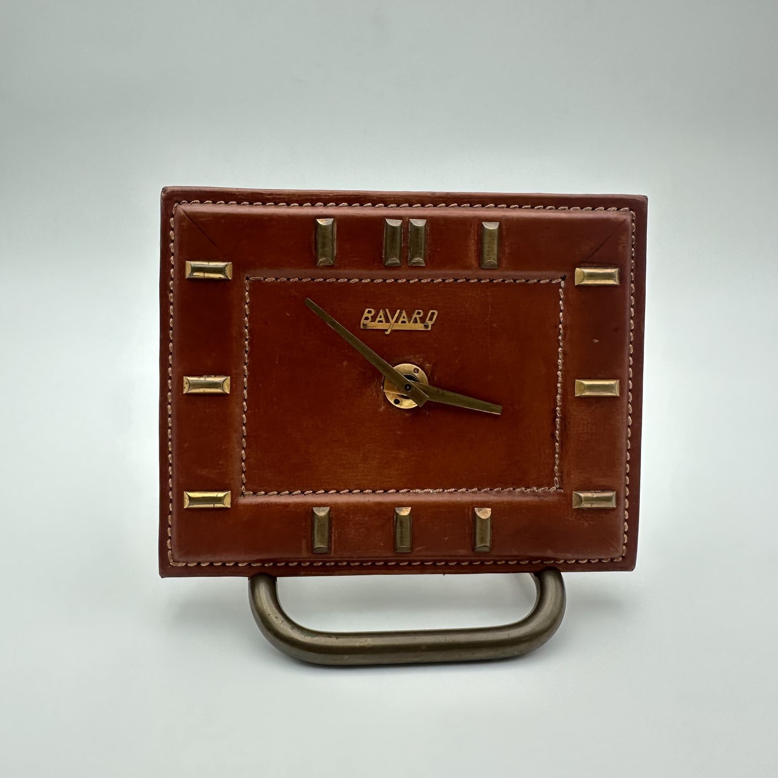 photo vinterior Bayard Desk Clock In Leather Covered Brass – France, 1953