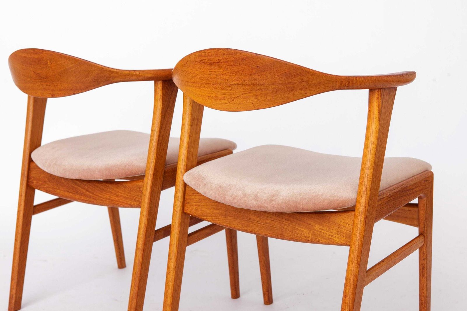 Set Of 4 Erik Kirkegaard Chairs Model 49, Danish Mid Century Modern Teak Dining Chairs, 1960s Høng Stolefabrik photo vintage