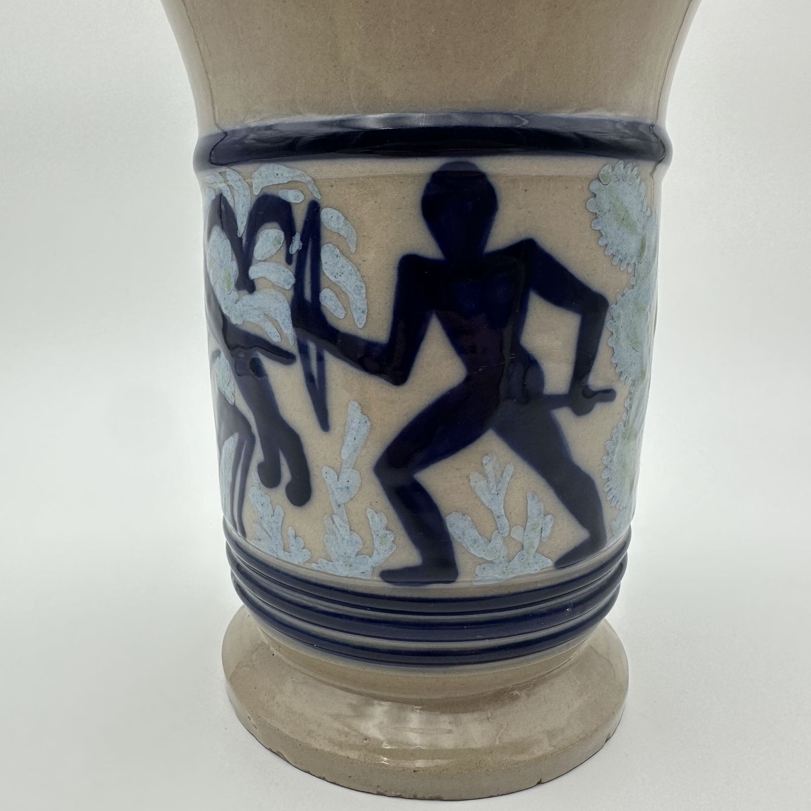 Ceramic Vase With Figurative Decoration Depicting A Hunting Scene – Circa 1930 photo buy