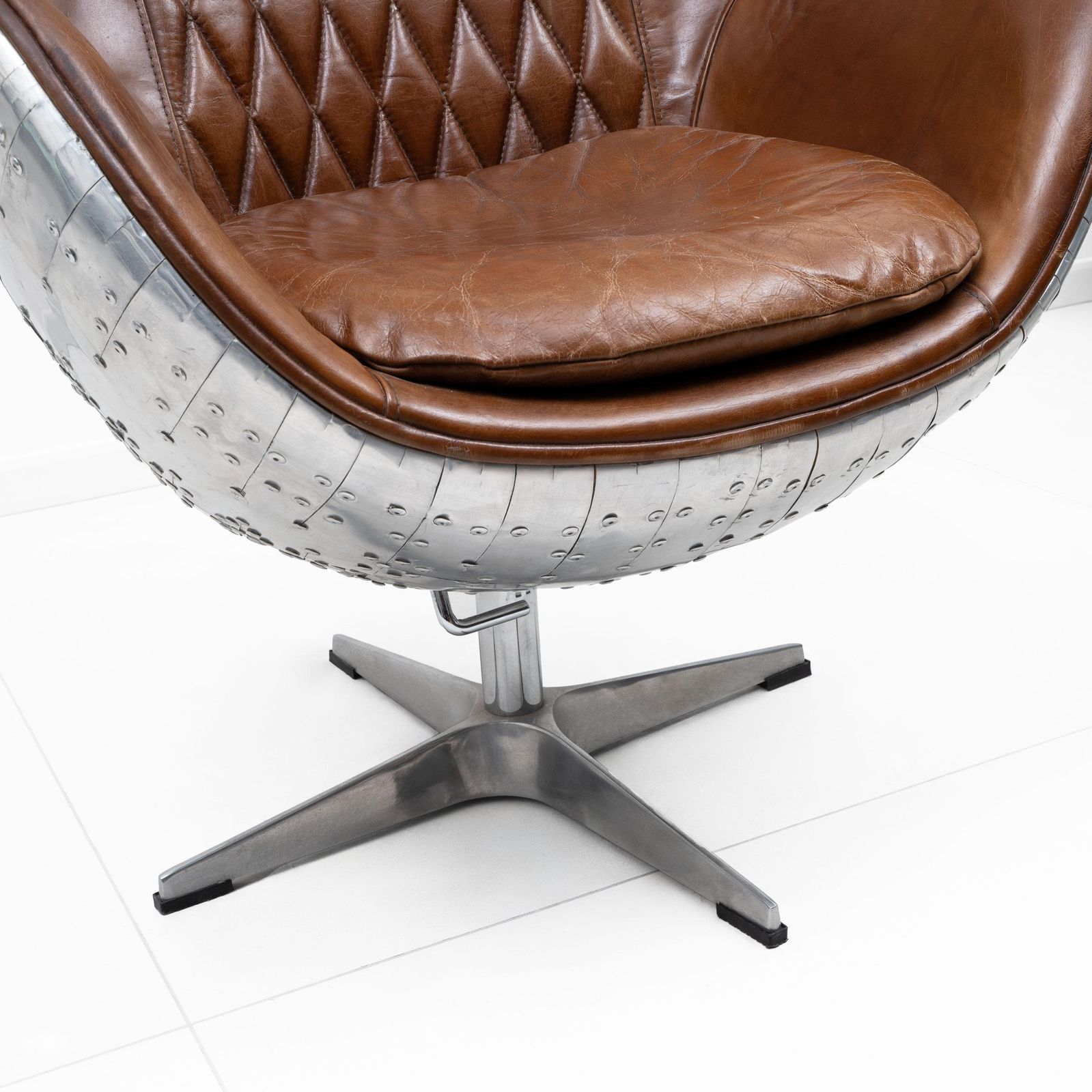 photo for sale Mid Century Aviator Tomcat Egg Chair, Leather And Metal, 1970s