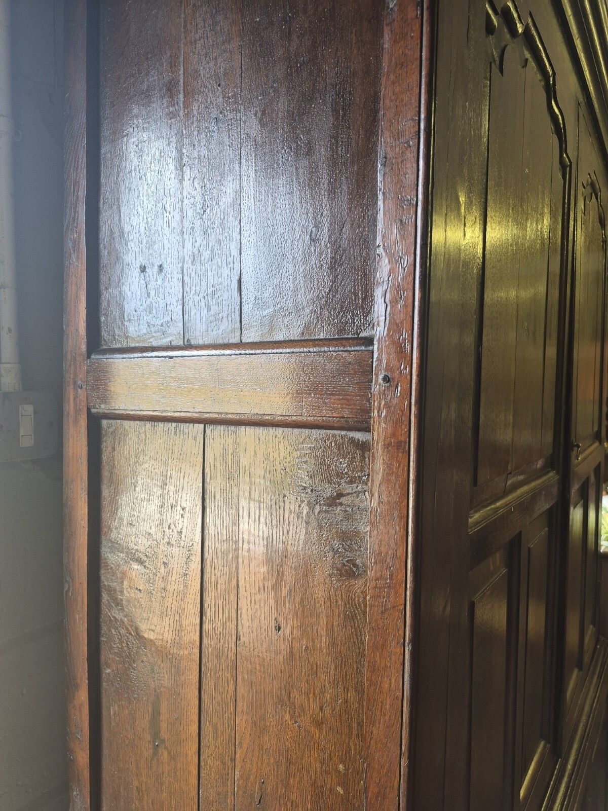 photo for sale Lovely Character 18th Century Country Oak Livery Cupboard Wardrobe Larder Linen