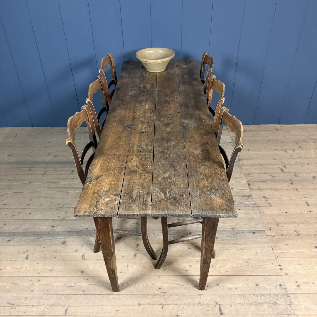photo vinterior Rustieke Franse Eiken Boerentafel