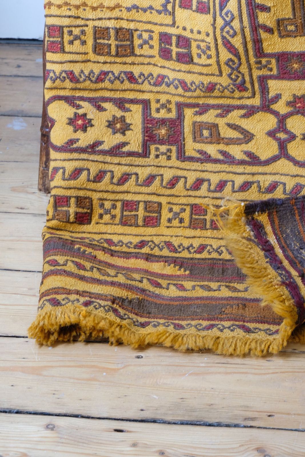photo vintage Antique Anatolian Kilim Rug, Central Turkey, Circa Early 1900s