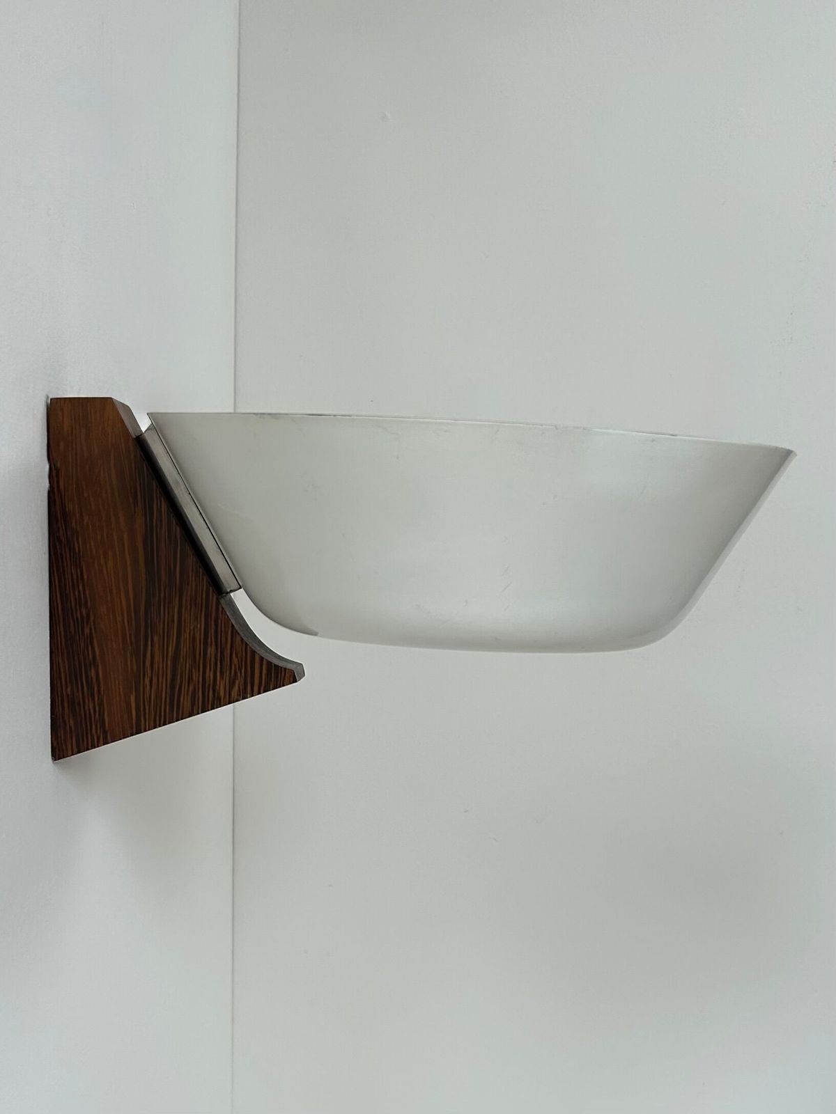 Vintage Wall Lamp, Wood, Chrome And White Metal, Hagoort, Netherlands, 1960. photo vintage