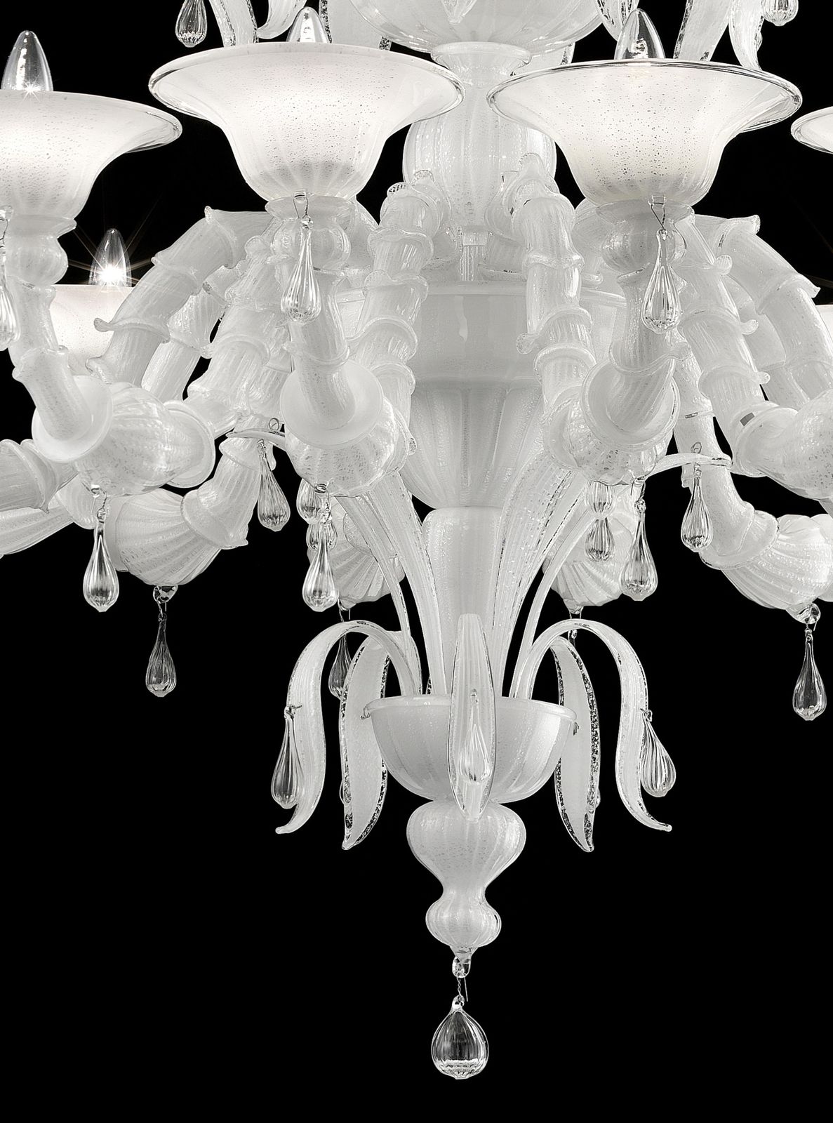 Venetian White “Ca’ Rezzonico” Murano Glass Chandelier With Transparent Little Drops. photo 12750.0