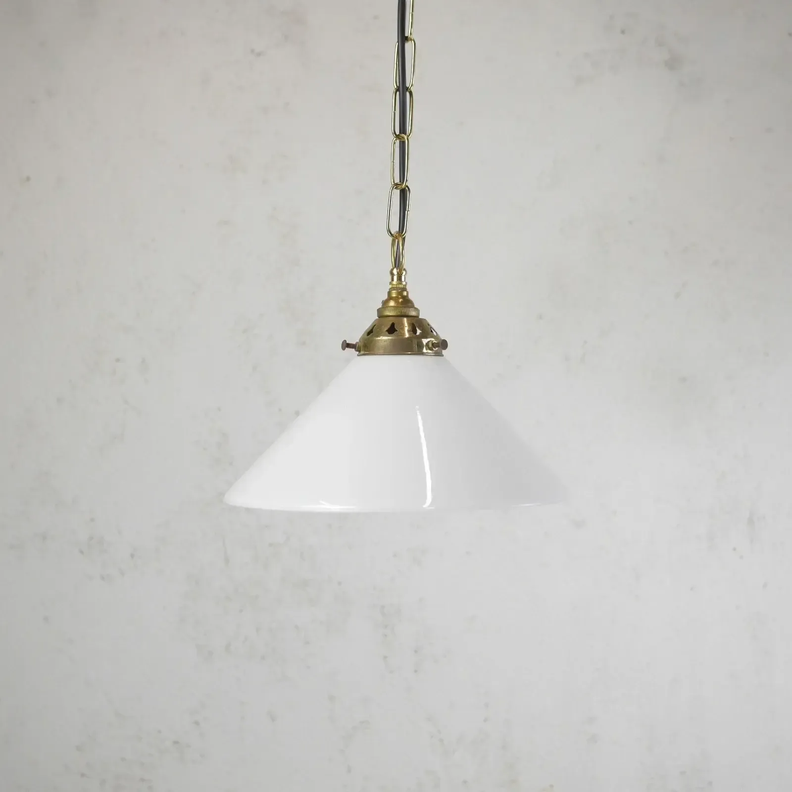Vintage Milk White Glass Coolie Light Shades Brass Fitting Pendant M #103146 photo buy