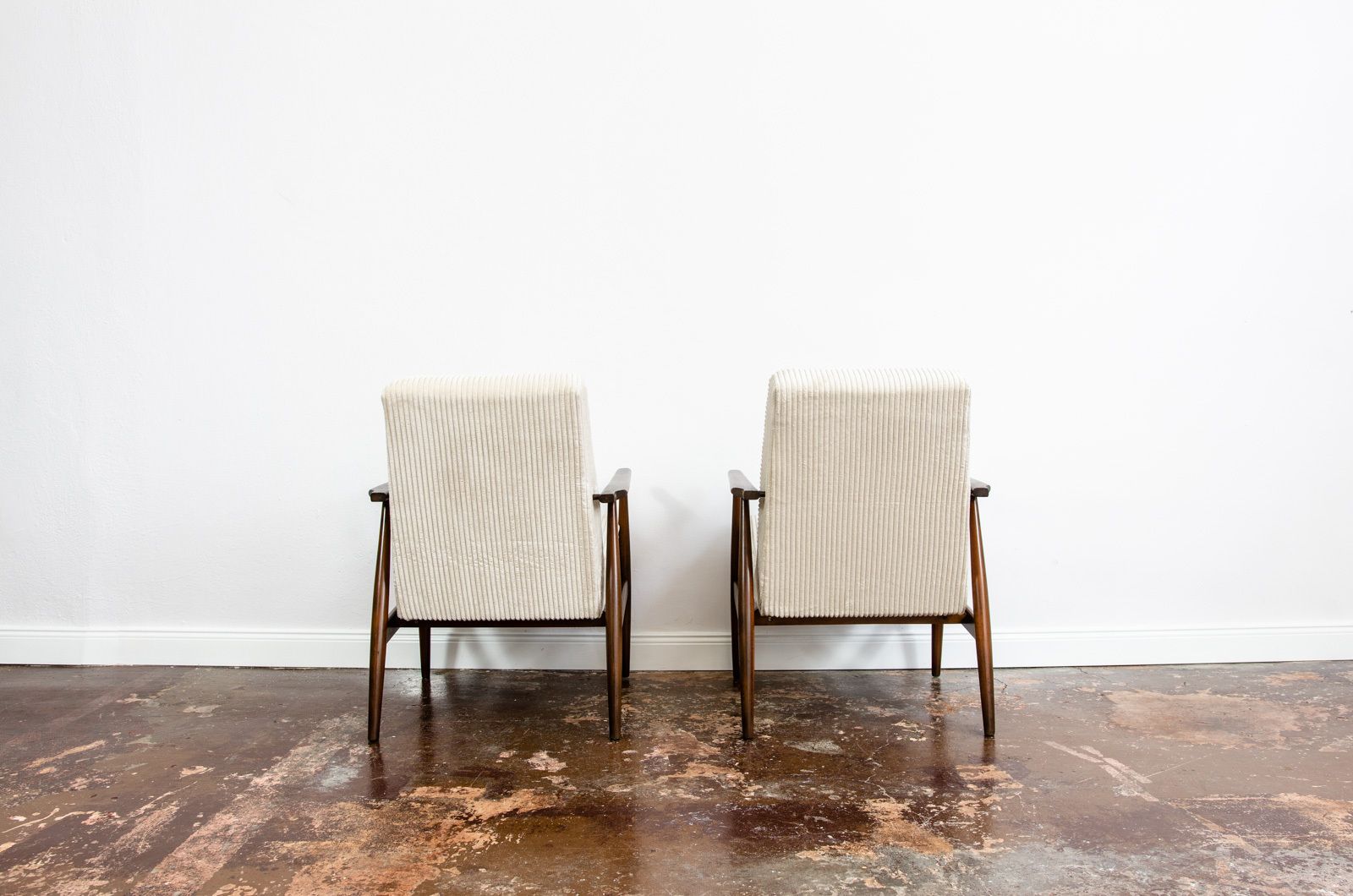 Vintage Armchairs Designed By H. Lis, Poland, 1960's, Set Of 2 photo vinterior