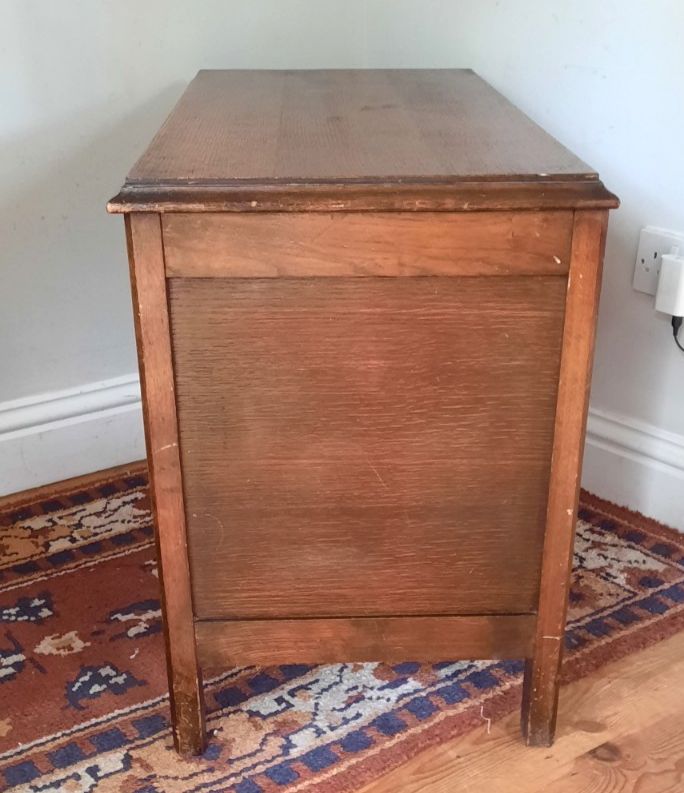 photo furniture Vintage Oak Wooden Carved Blanket Box Chest Coffer Old Charm Style