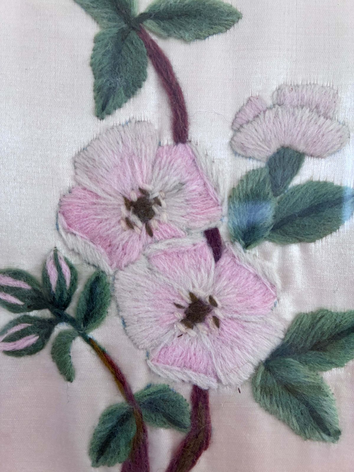 Set Vintage Flower On Silk Paintings, Embroidery Flower Art photo furniture