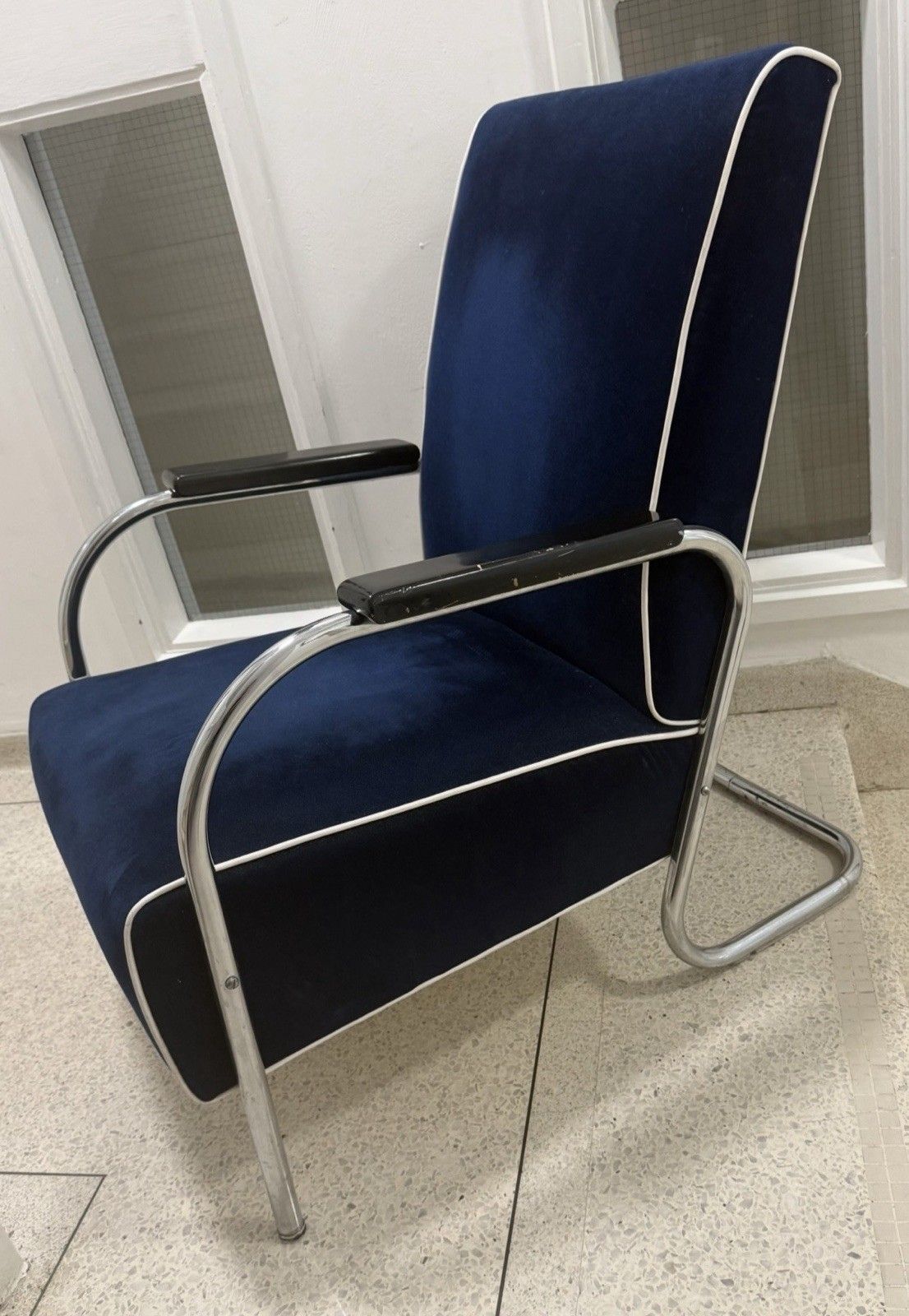 Kem Weber For Lloyd Co,  Art Deco Bauhaus Tubular Steel Lounge Chair photo vinterior
