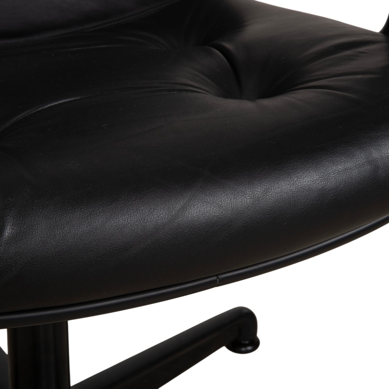 Charles Pollock Comforto Executive Chair Knoll 1960s Leather Executive Black Genuine Leather Office Chair photo for sale