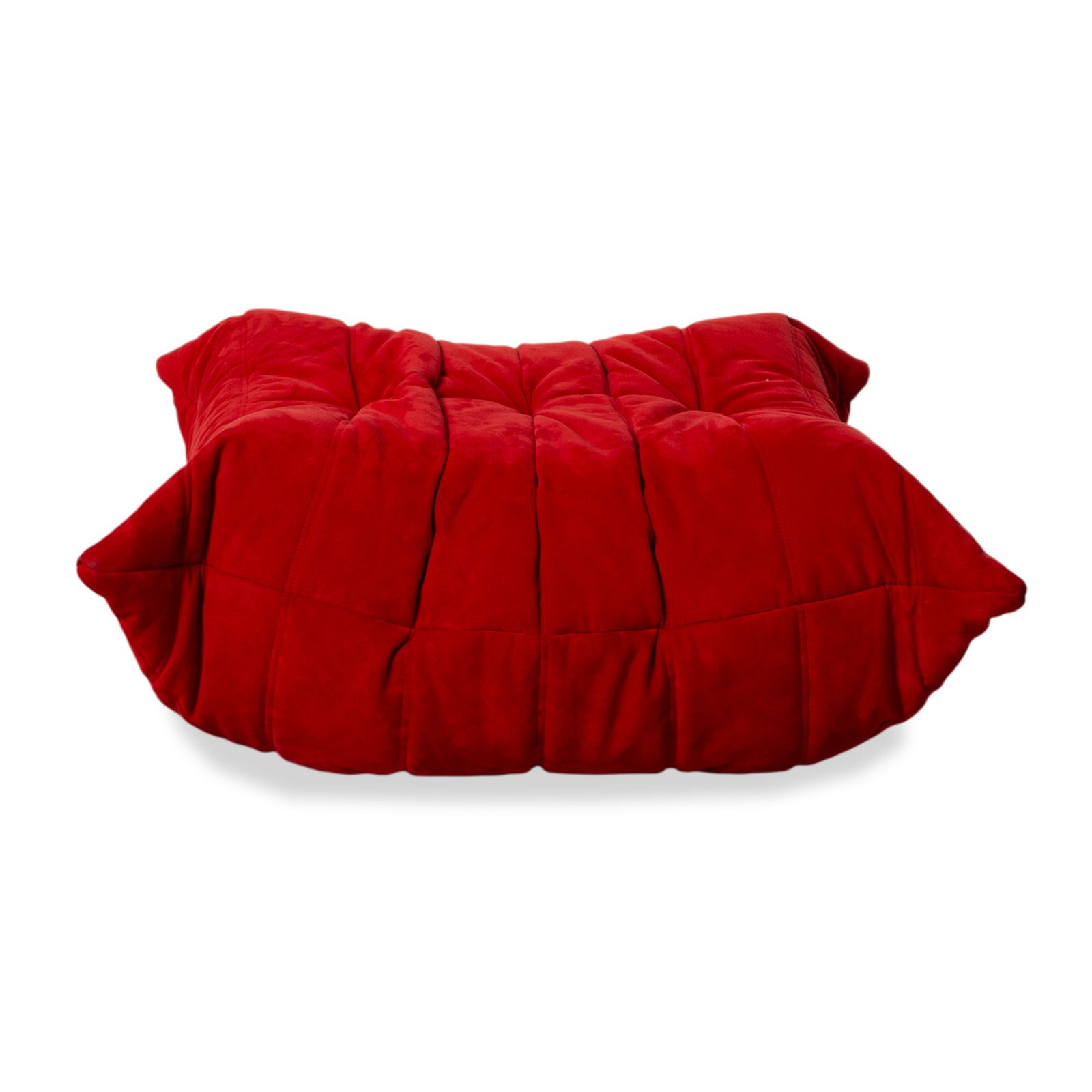 Tabouret Ligne Roset Togo en tissu Alcantara rouge corail photo vintage