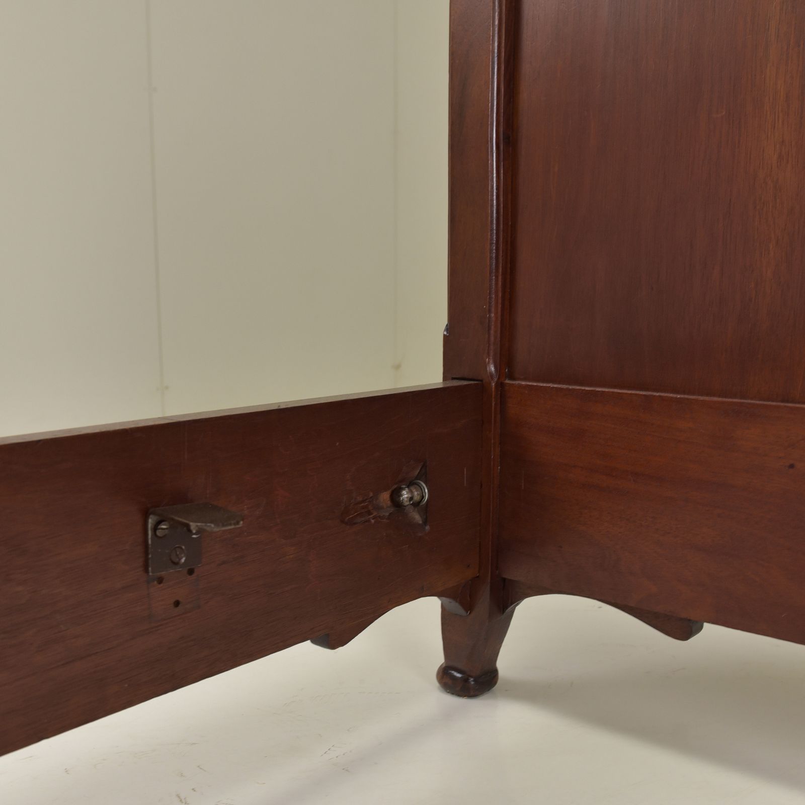 Antique! Bed 200 X 130 Cm, Restored Solid Mahogany, Art Nouveau Bedroom photo vinterior