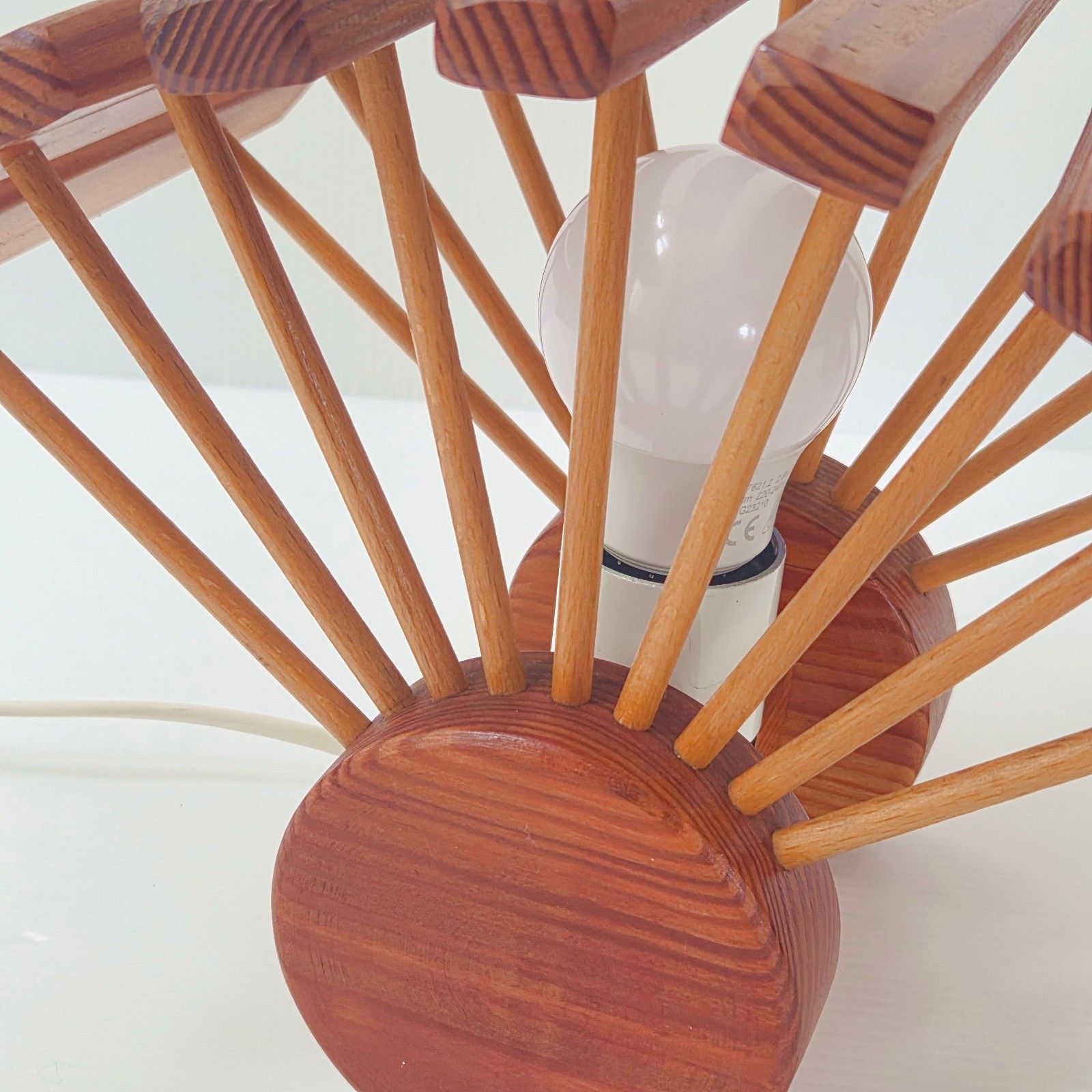 Luminaires Paire de lampes vintage Pierre Chapo en pin, forme d'éventail, années 1960 photo