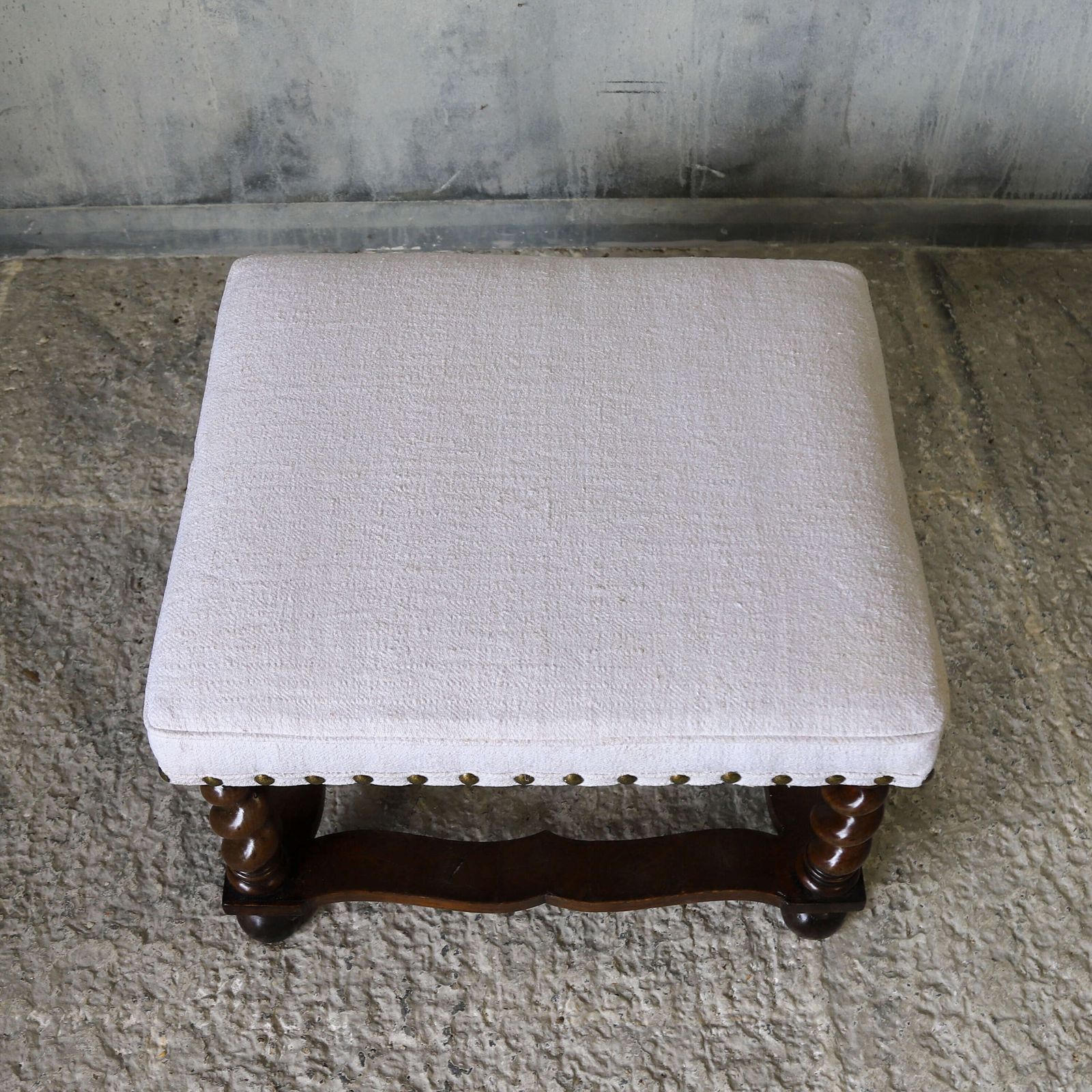 William & Mary Era Stool With Barley‑Sugar Legs & Oyster‑Veneered Stretcher C. 1795 photo buy