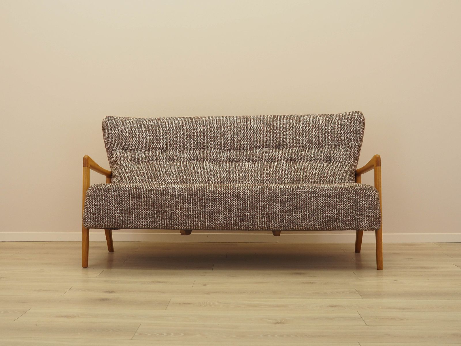 Beech Sofa, Danish Design, 1960s, Manufacturer: Fritz Hansen photo furniture