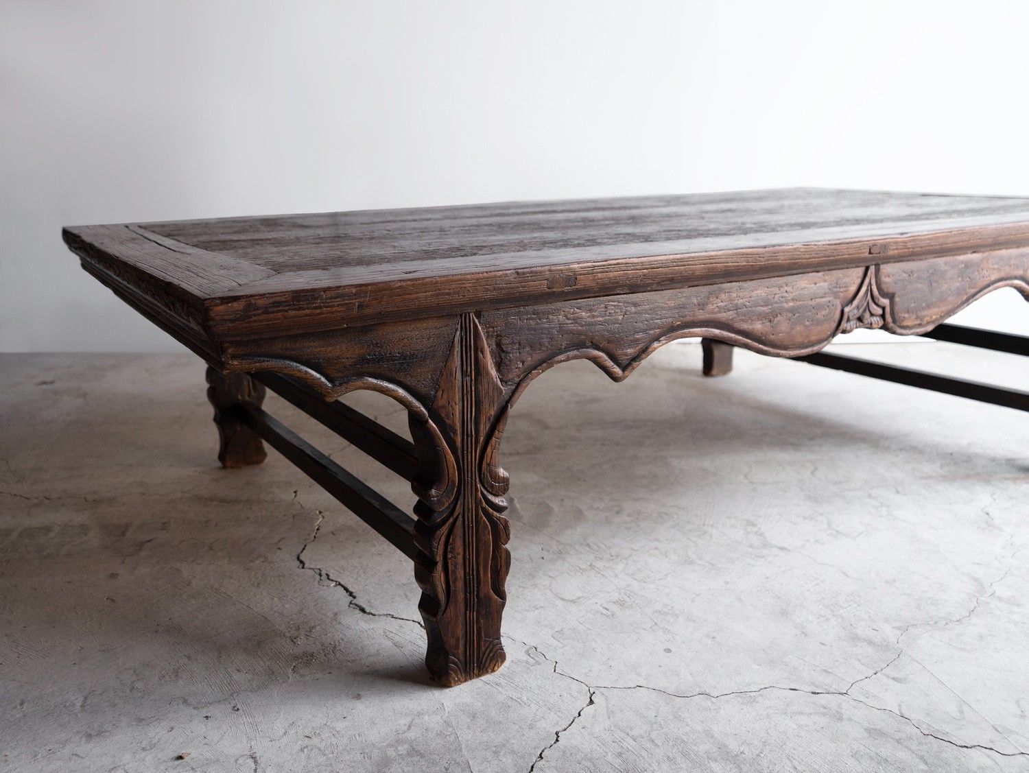 Antique Chinese Elm Low Table / Day Bed, Large Coffee Table, 19th Century photo 1375.0