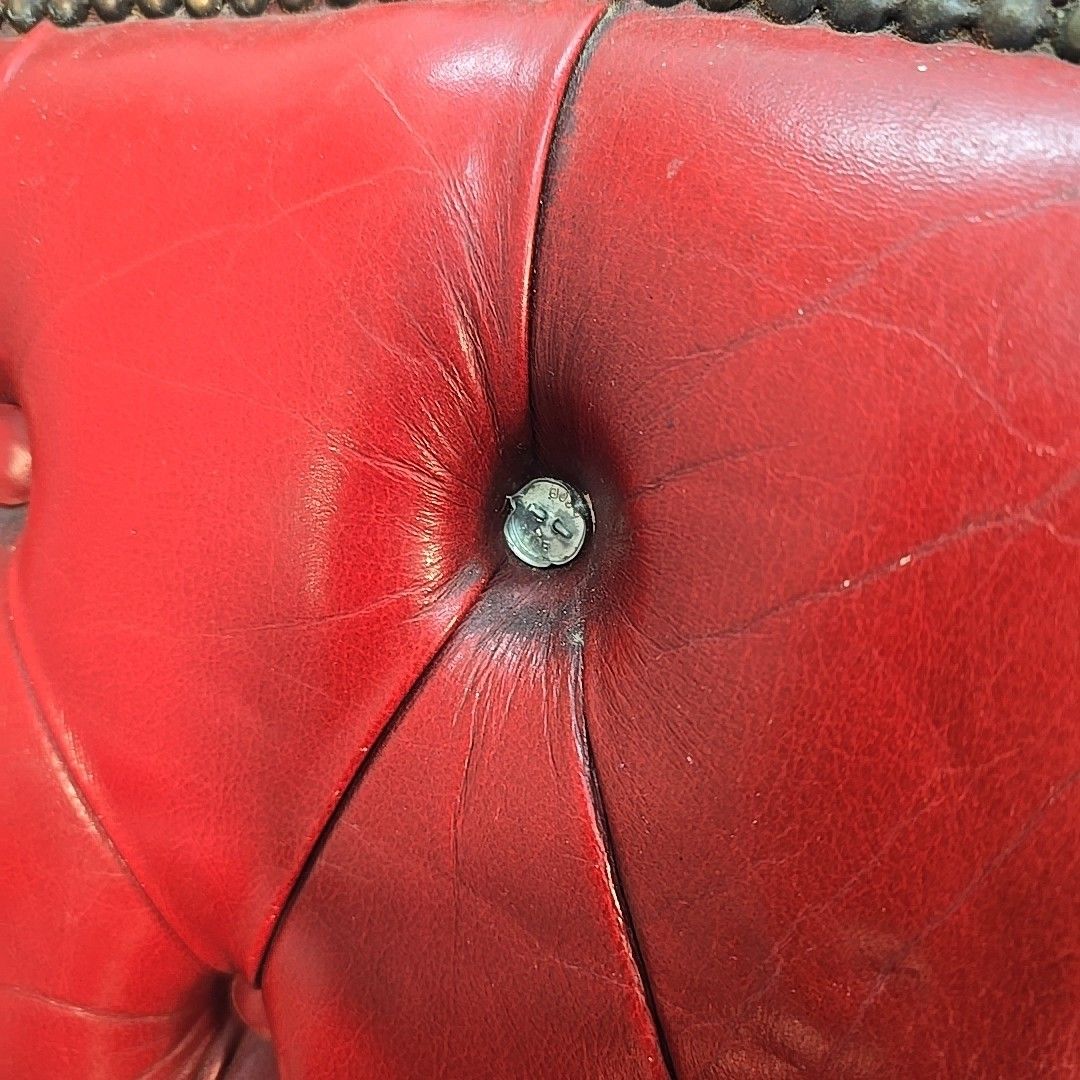 90.0 Vintage Chesterfield Armchair Louis XV Style Red Button Back Upholstered Wood photo