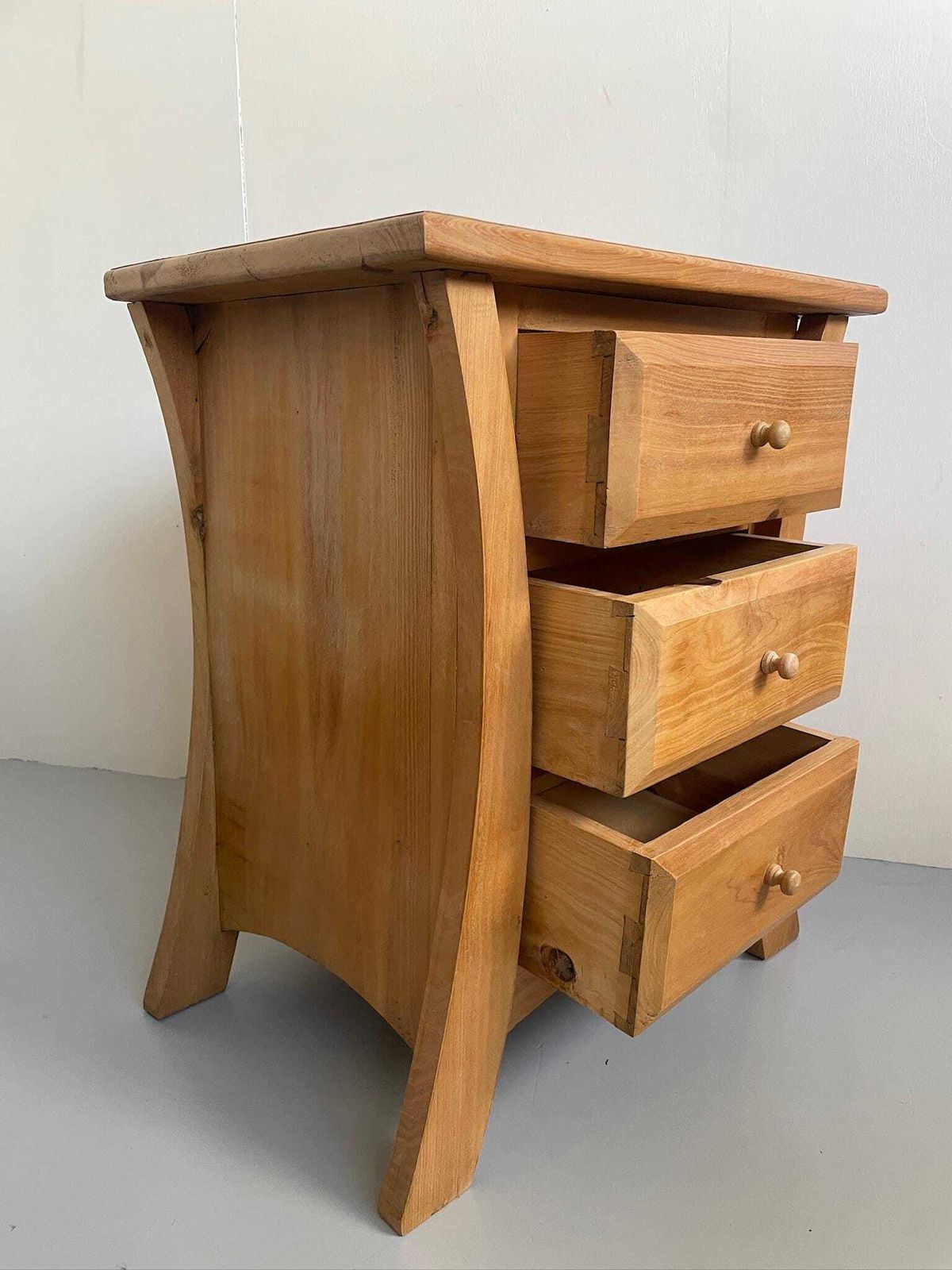 photo furniture Quirky Contemporary Wooden Nightstand Bedside Table With Drawers