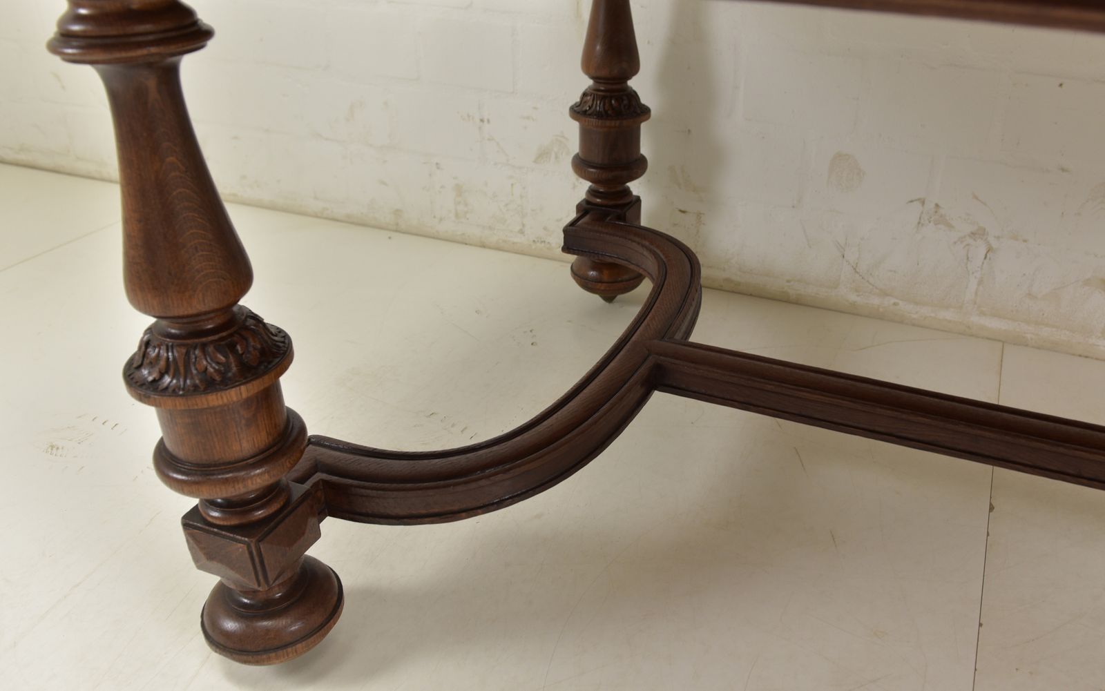 Antique! Restored Solid Oak Dining Table, 148 X 105 Cm, Gründerzeit/Historicism Style photo vinterior