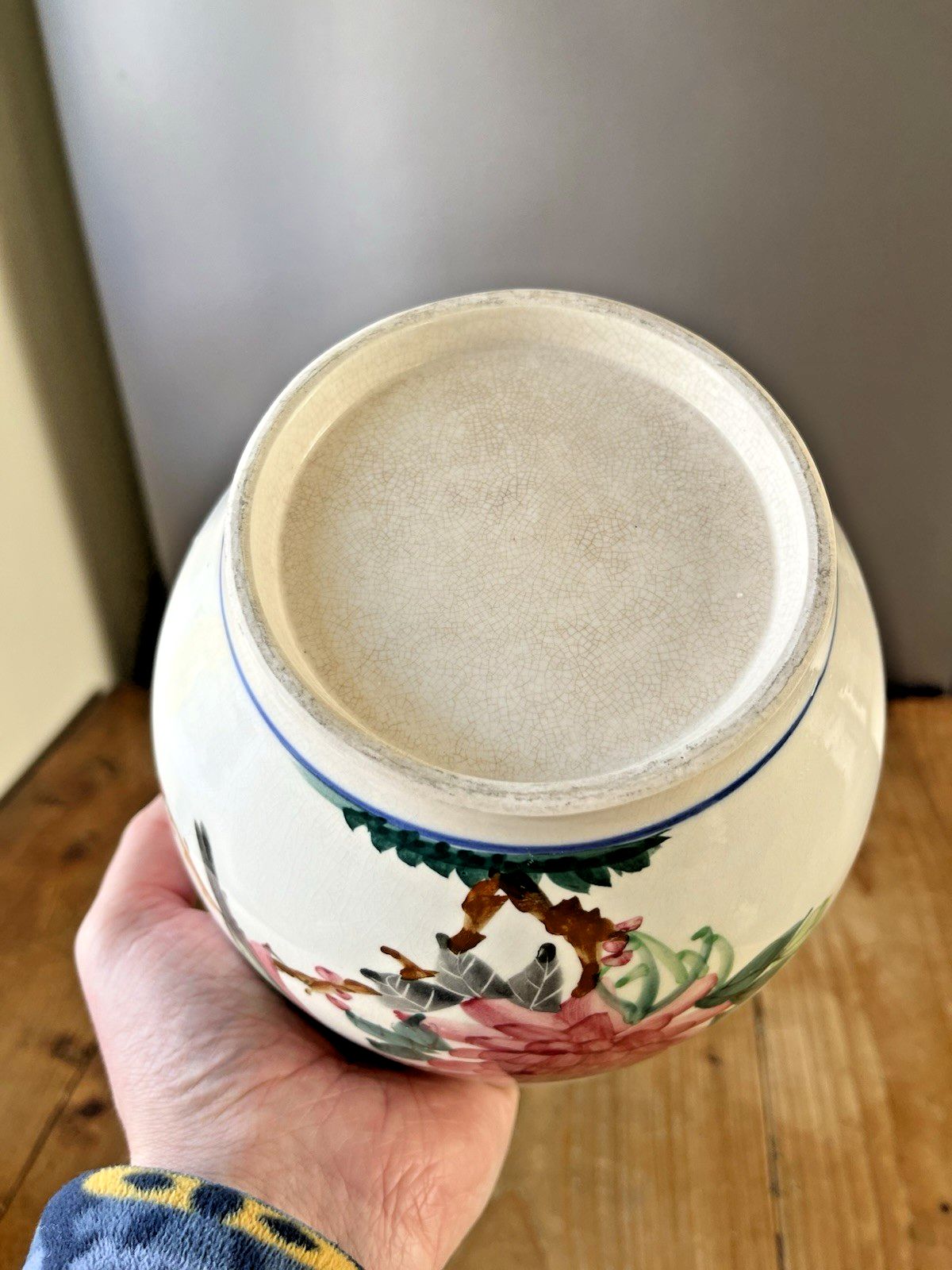 photo for sale Vintage Chinese Porcelain Bird Chrysanthemum Famille Rose Plant Pot Jardiniere