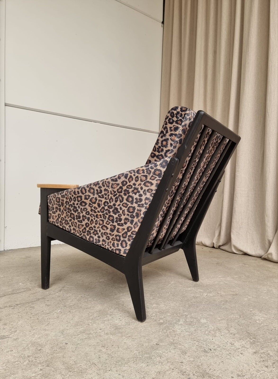 Vtg Mid Century Reupholstered Stonehill Chair Armchair Danish Italian Retro R202 photo vinterior