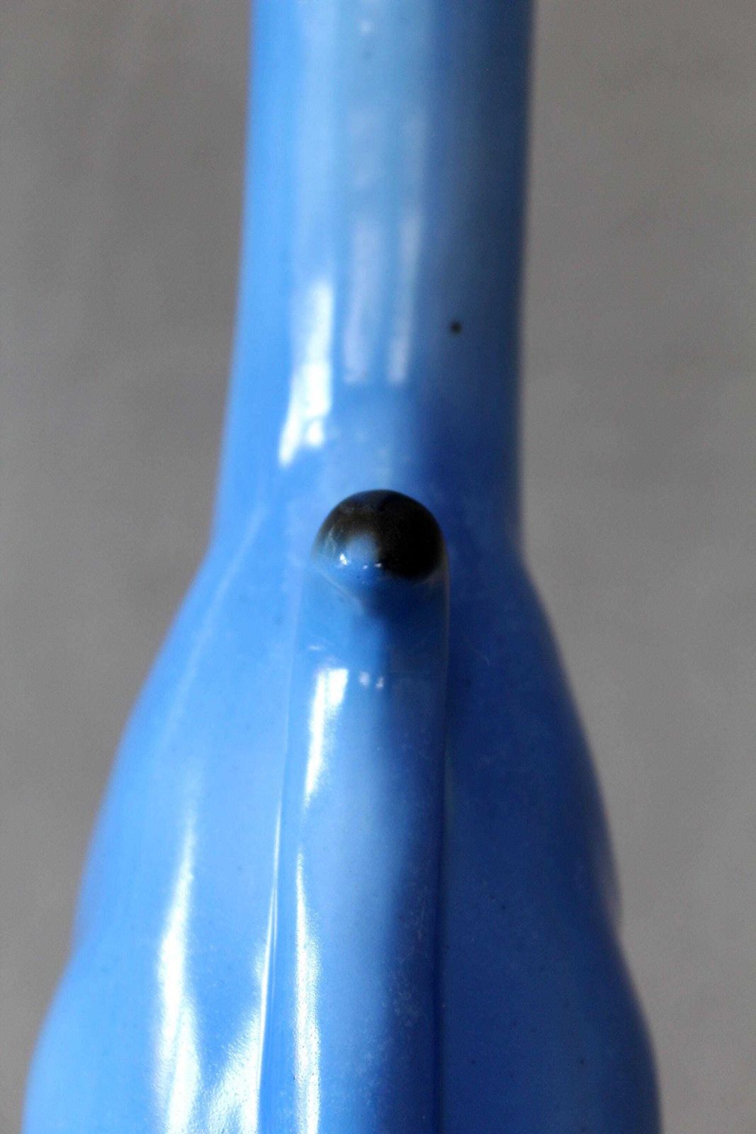 photo for sale Zeldzame Antieke Art Deco Blauwe Keramische Knipoogkat Karaf, Duits, Komisch, Schafer Stijl, Figuratief, Handgeschilderd, Noviteit, Duitsland